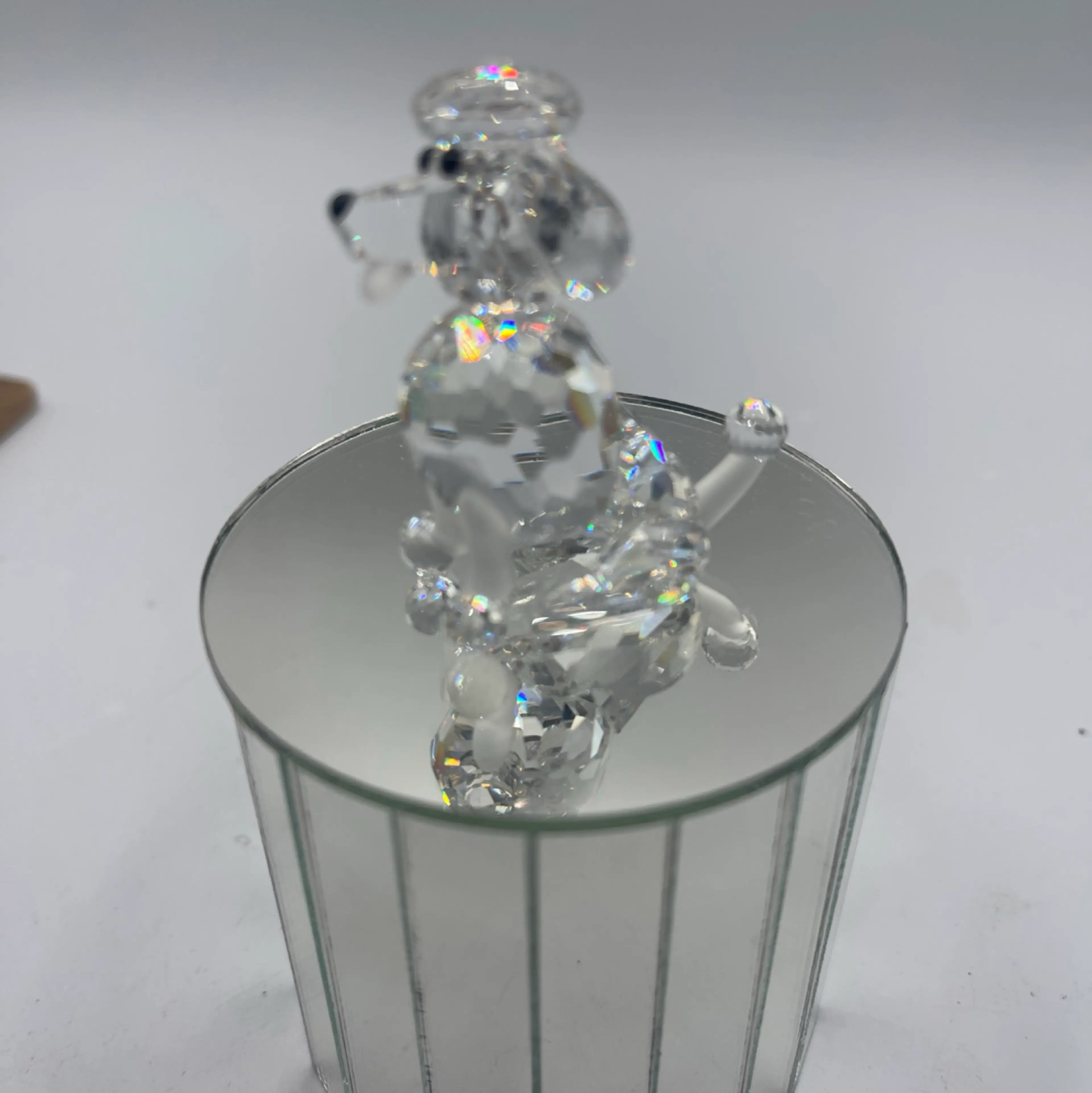 Image 2 of 8