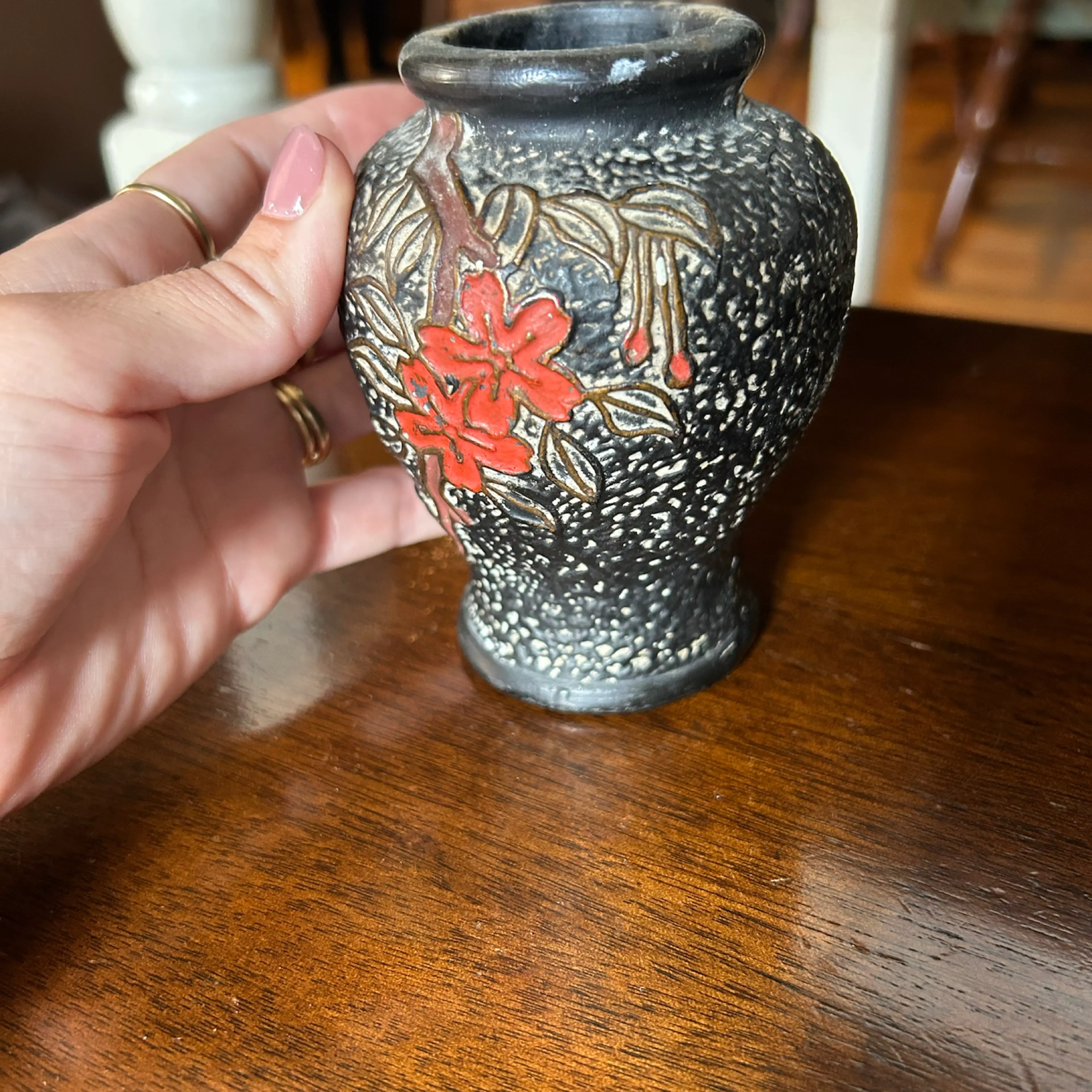 Image 4 of 6