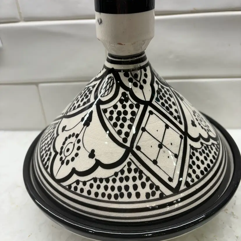 Moroccan Pottery Tagine with Lid - Black White Dot Pattern - Handmade Safi Ware