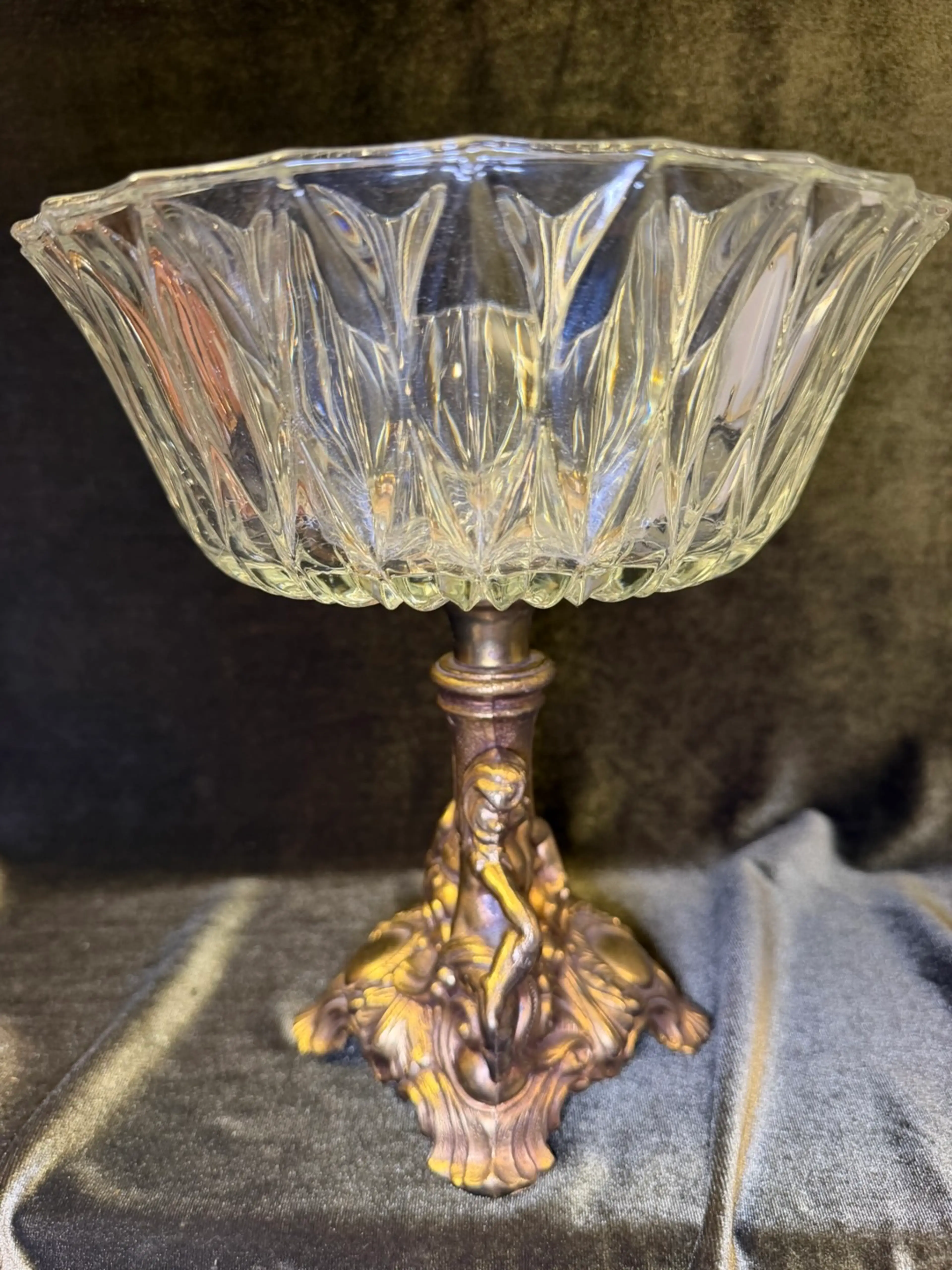 Image 4 of 10