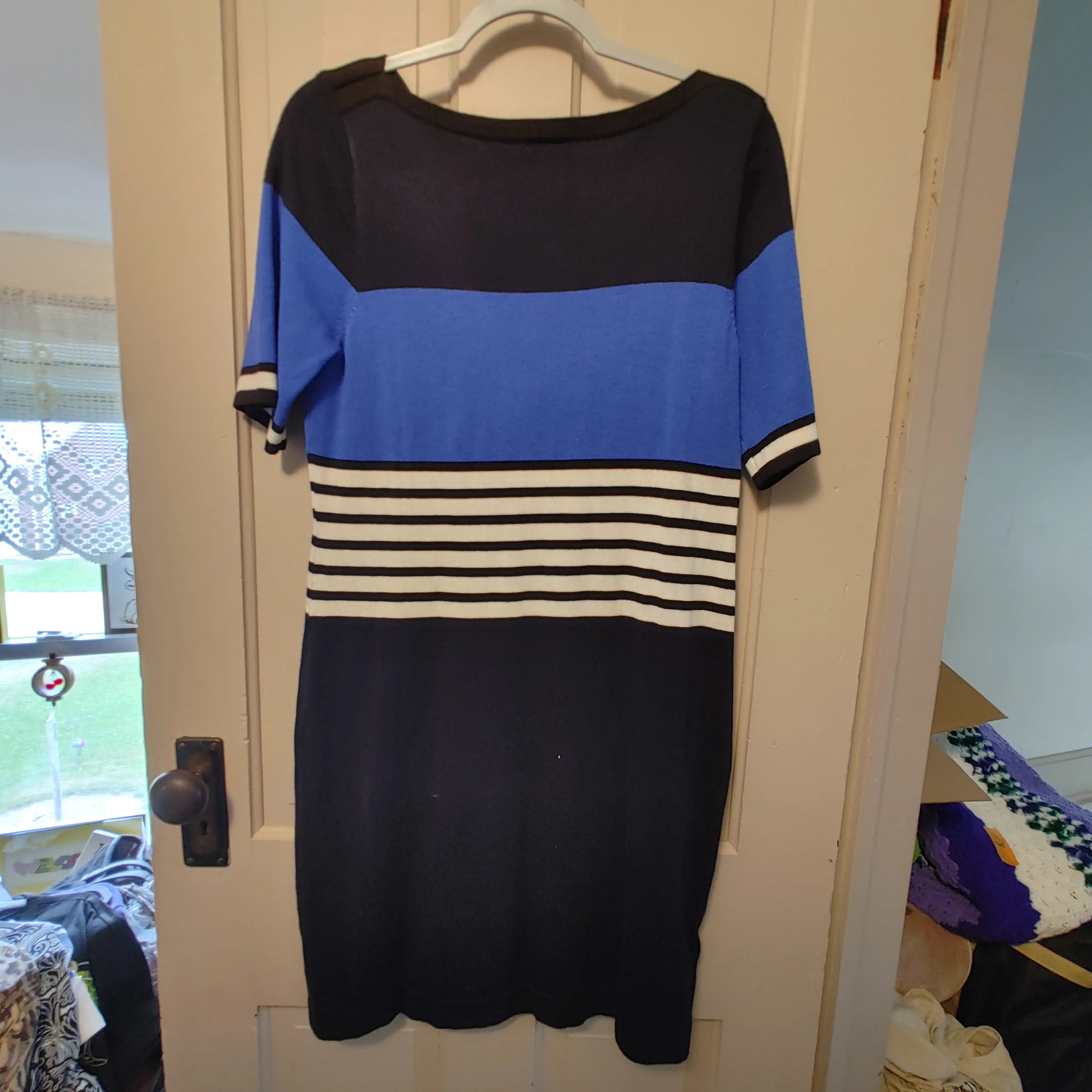 Image 2 of 3