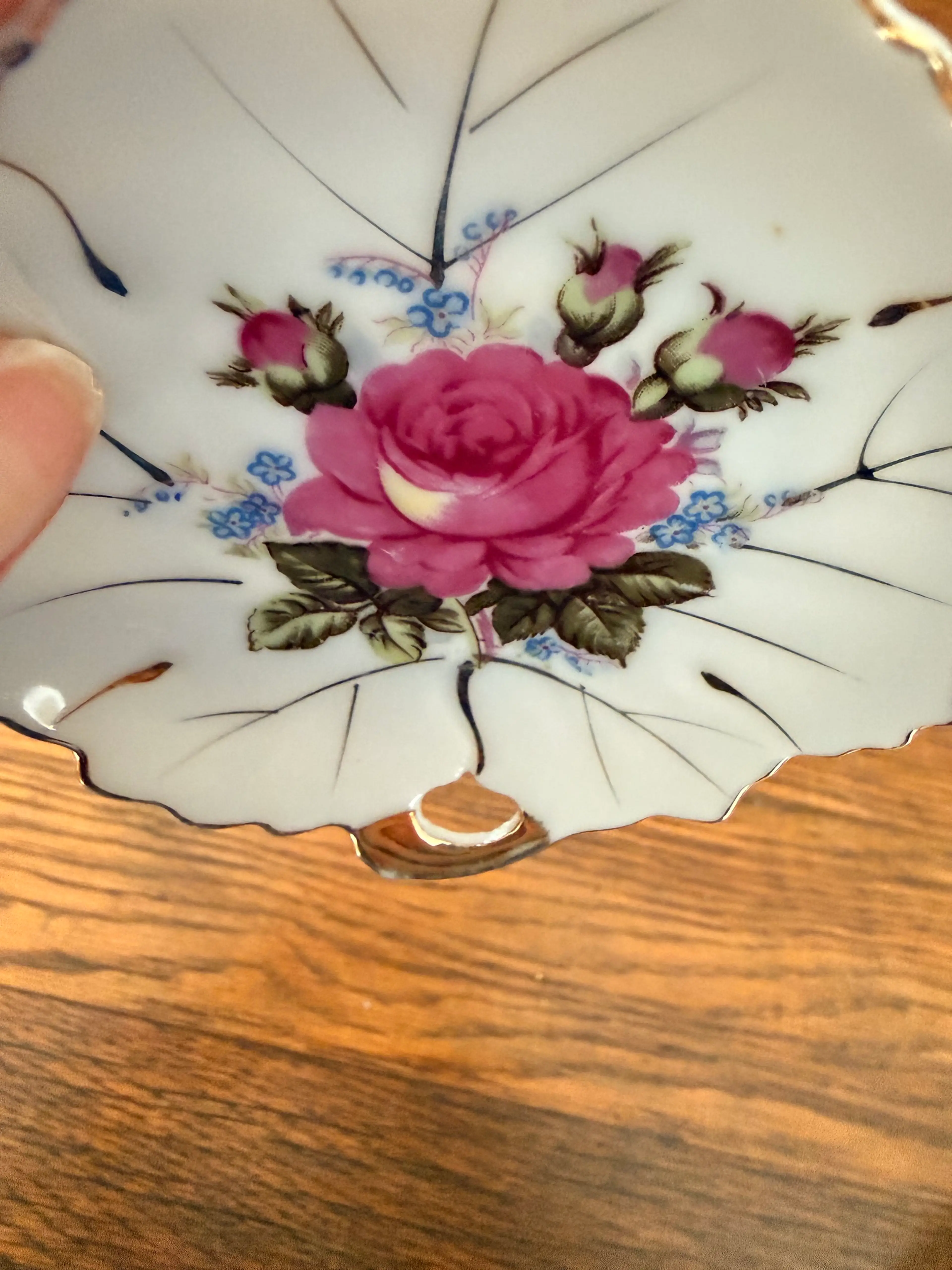 Image 4 of 5