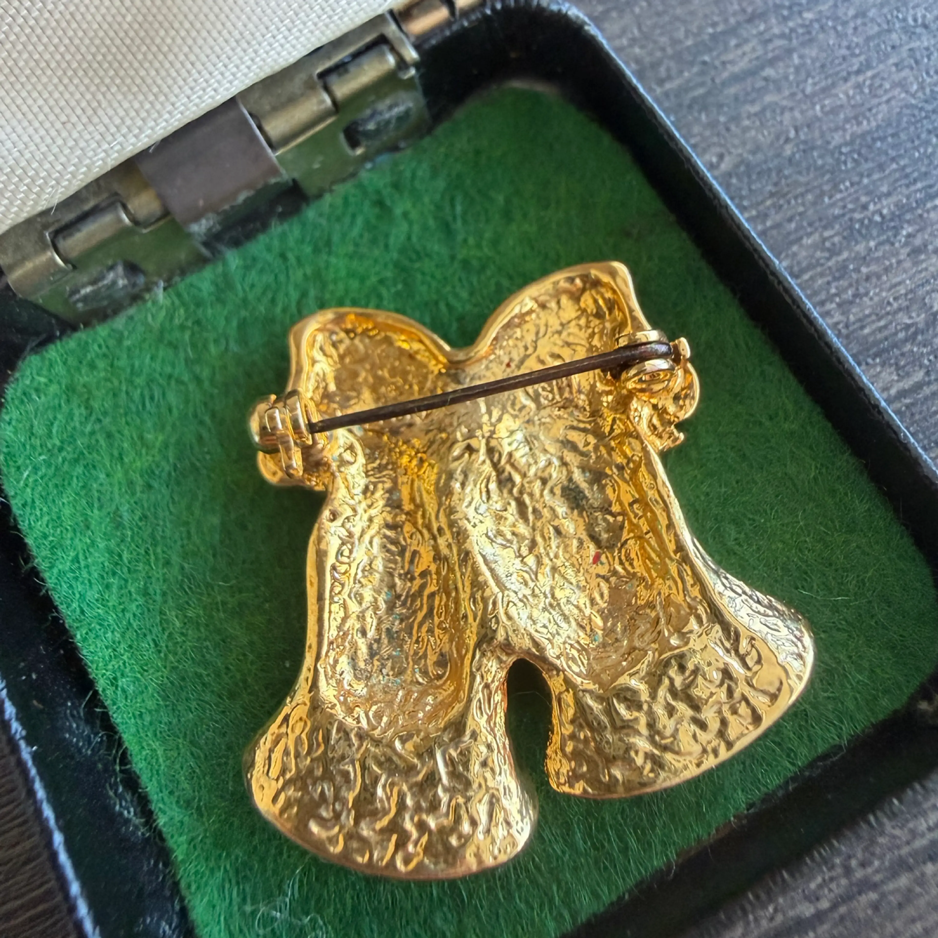 Image 2 of 4