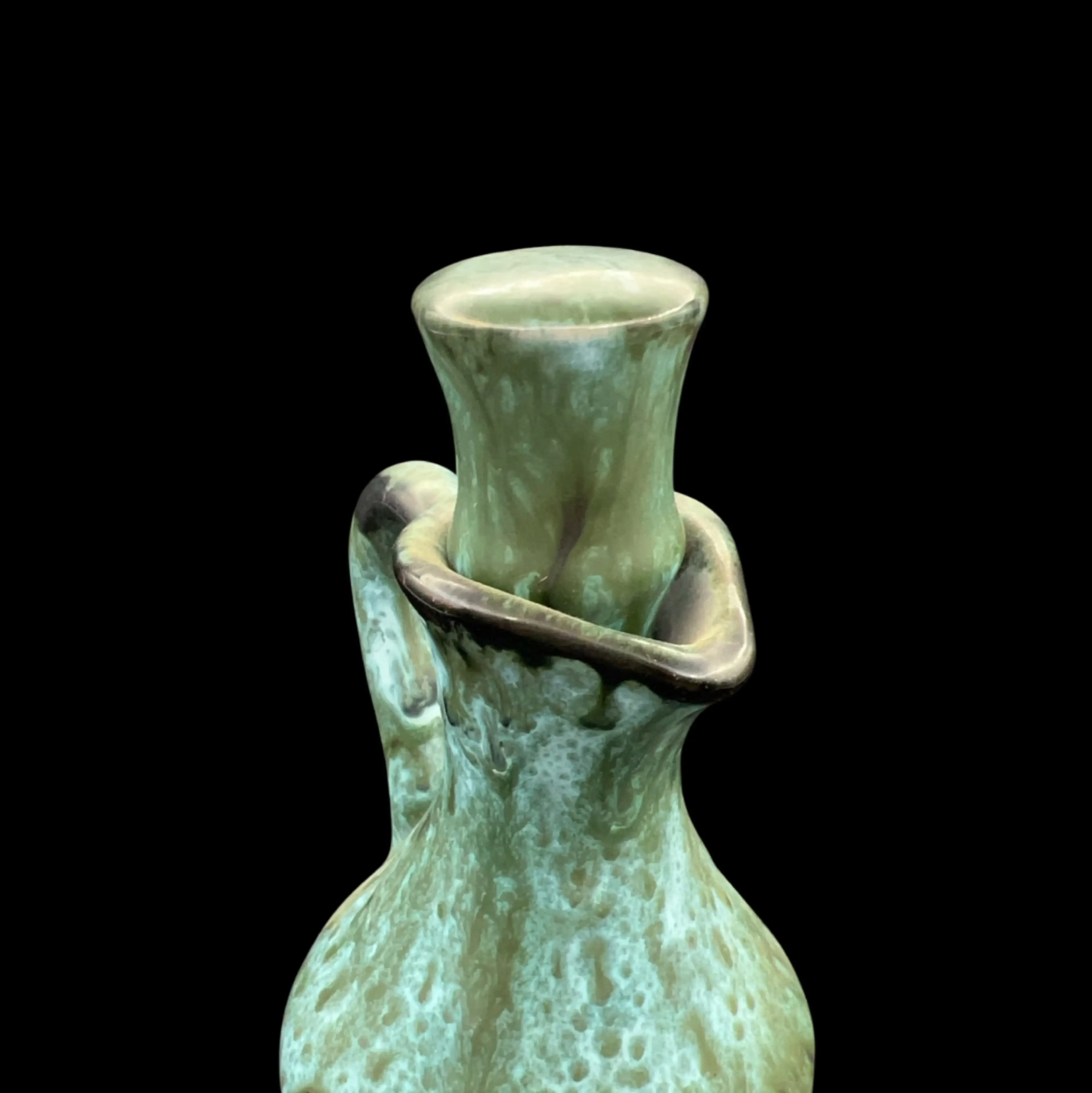 Image 2 of 8
