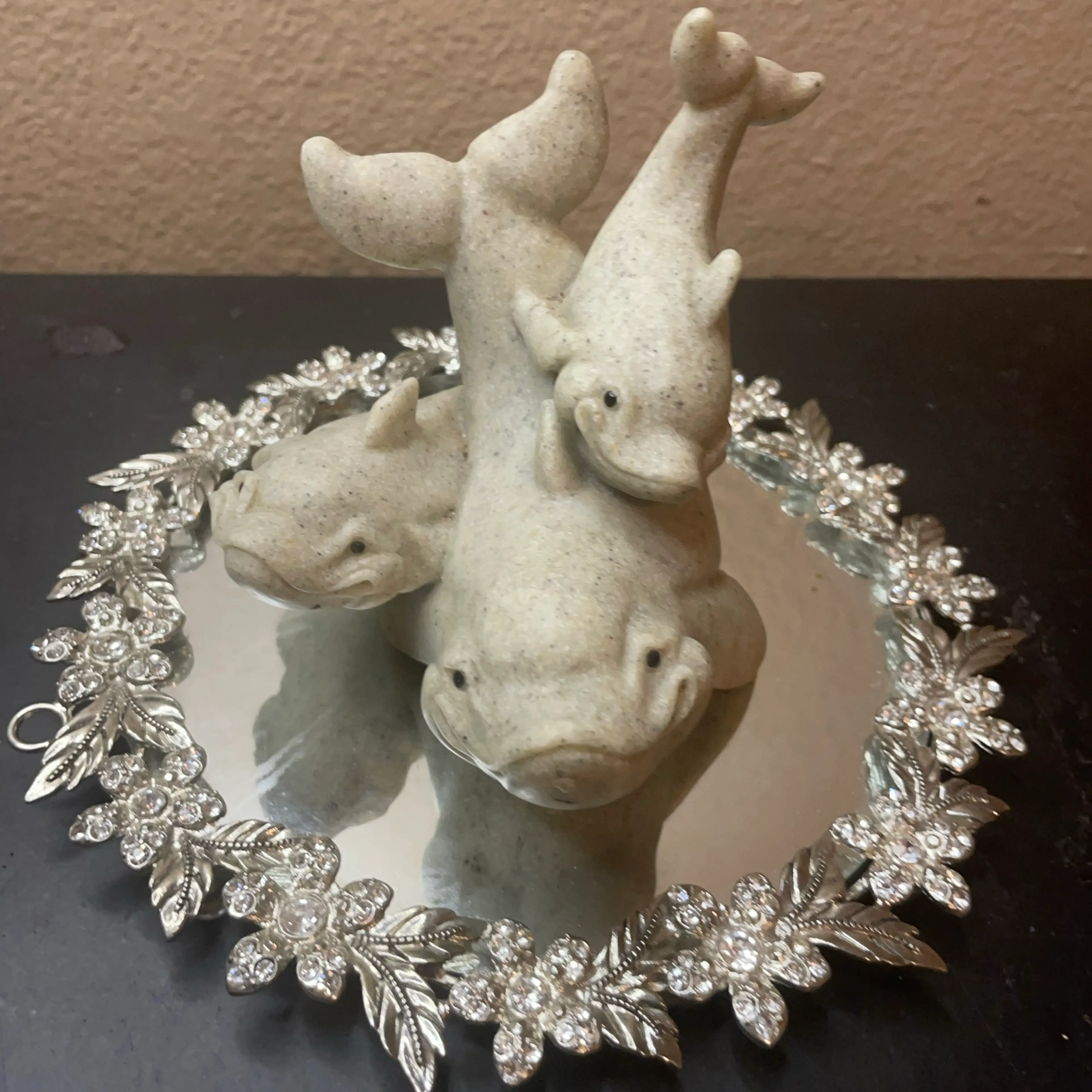 Image 3 of 5
