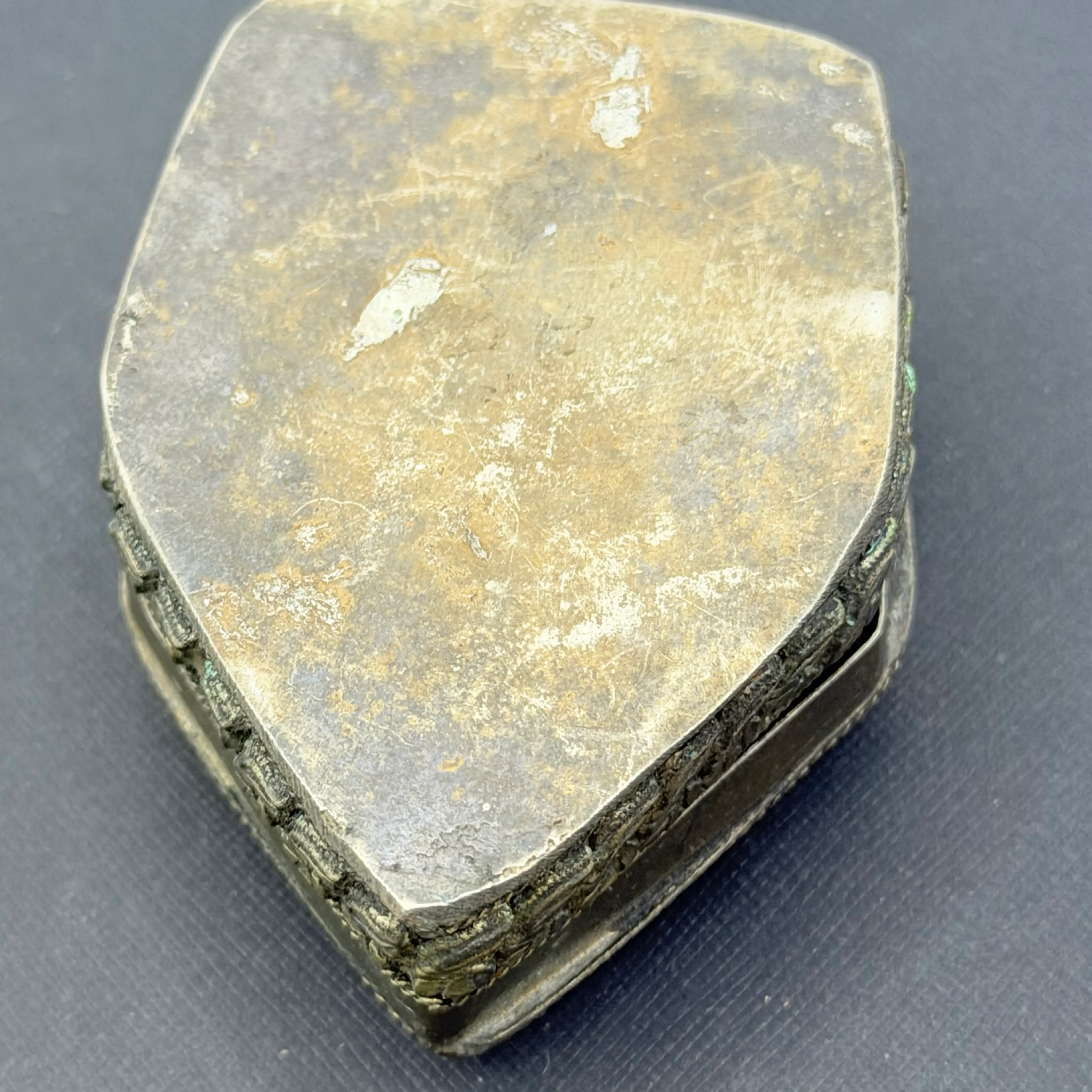 Image 2 of 3