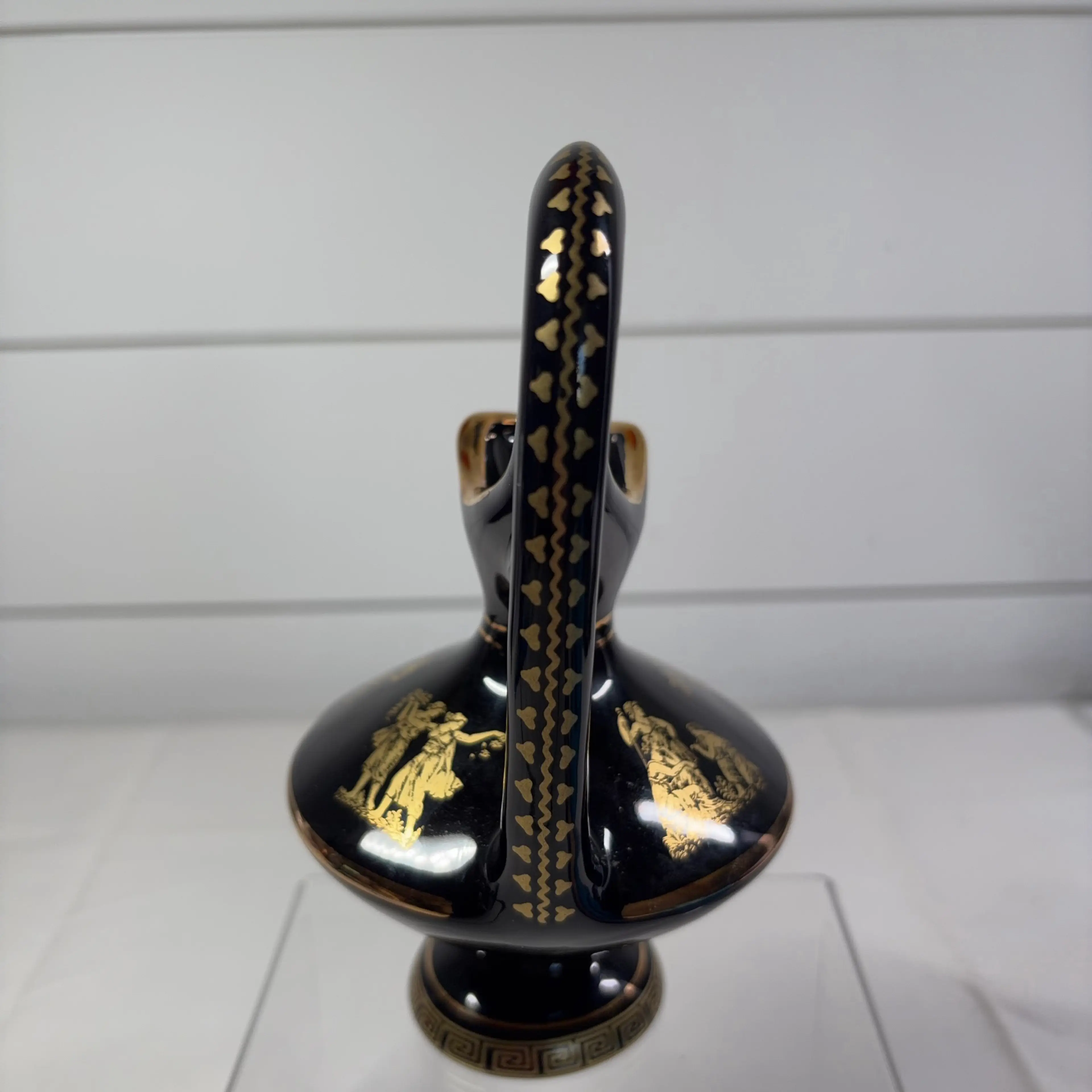Image 4 of 7