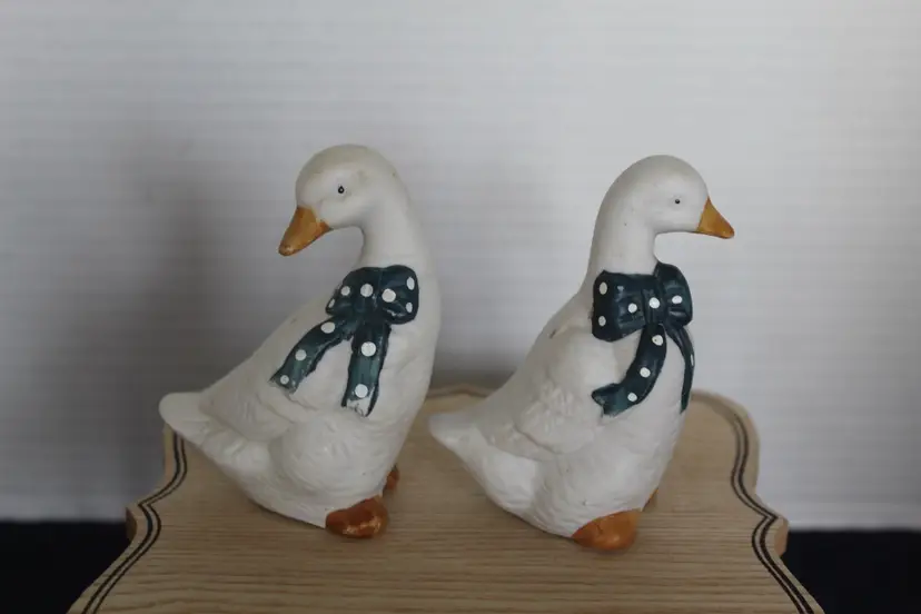 Vintage Geese Goose Salt Pepper Shakers (2) White Blue Ribbon Cottage Core