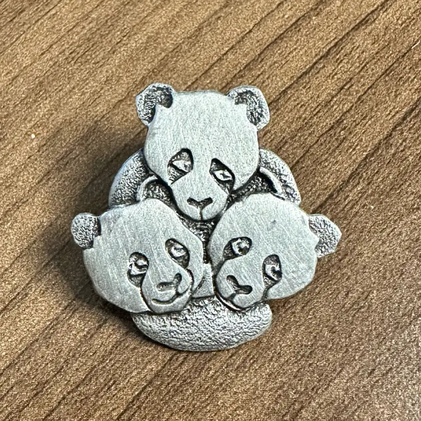 JJ Pin Panda Family Pewter-Tone