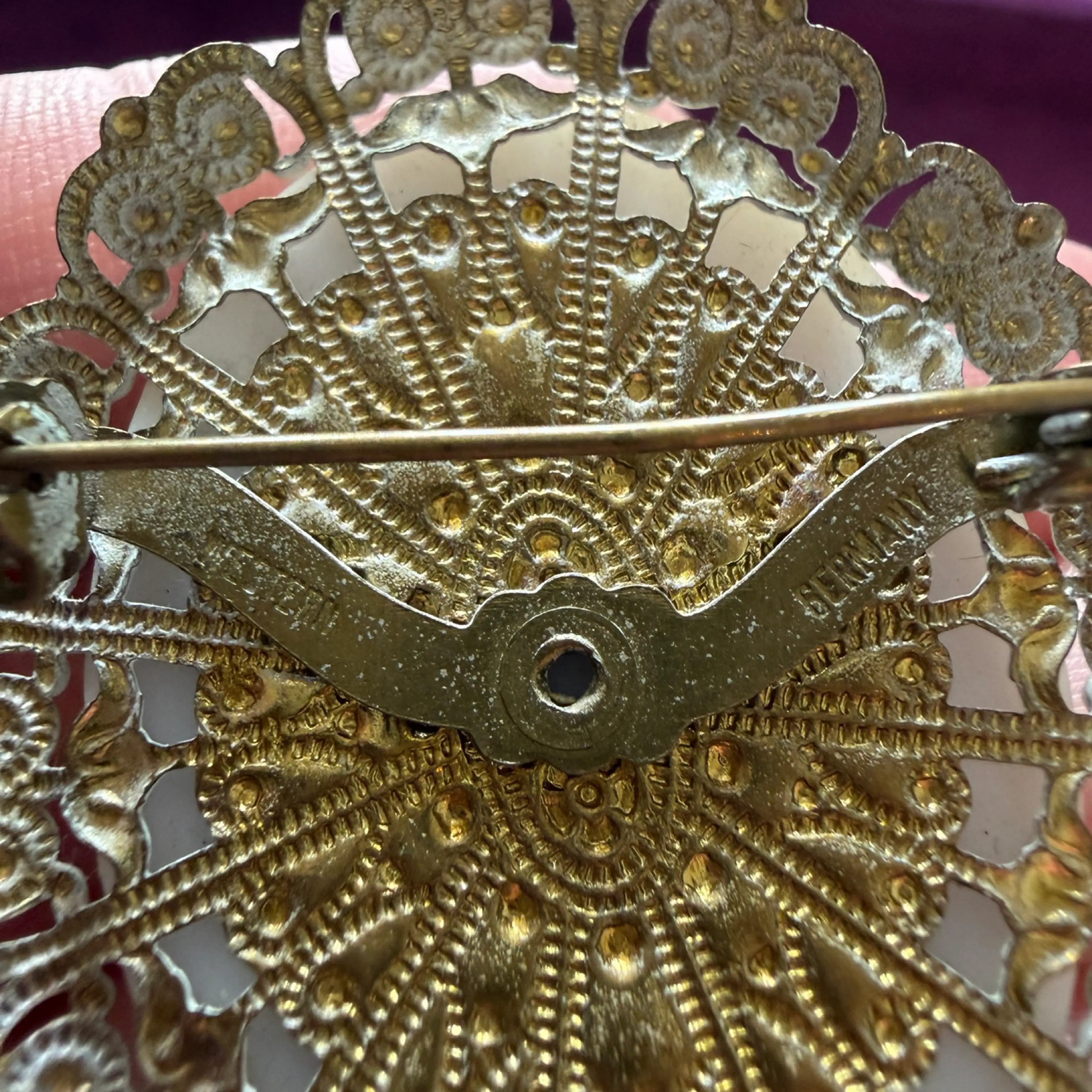 Image 3 of 5