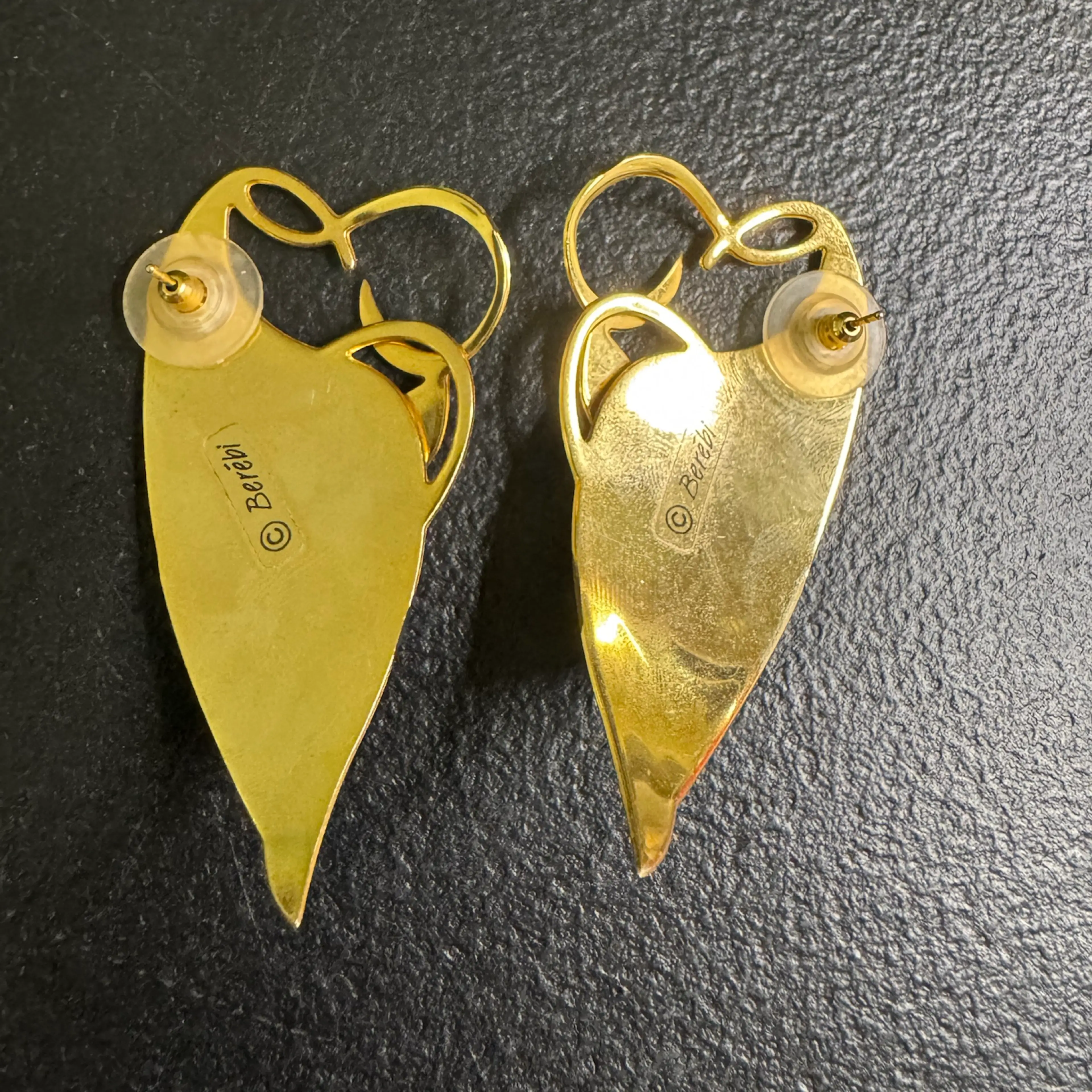 Image 3 of 3