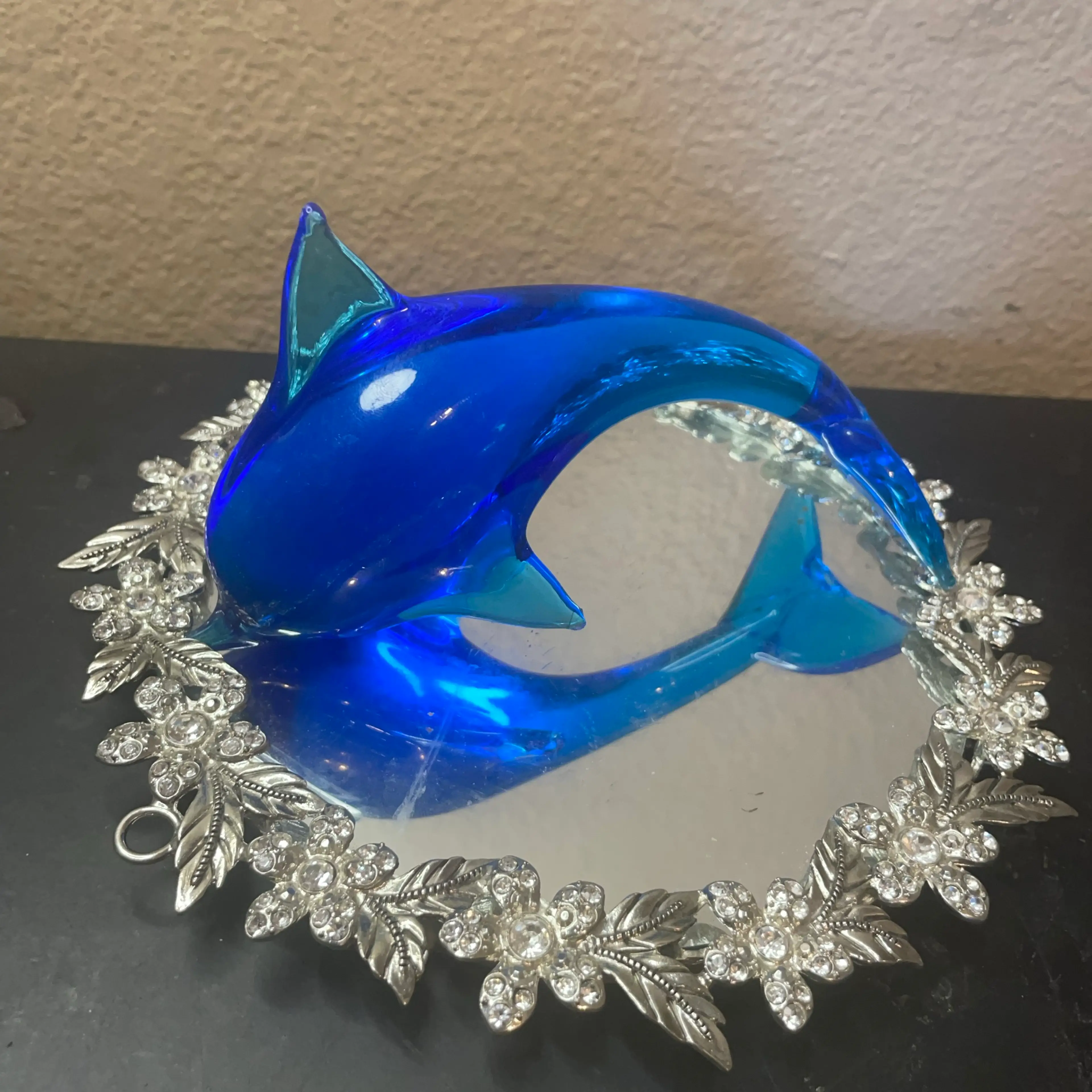 Image 4 of 5