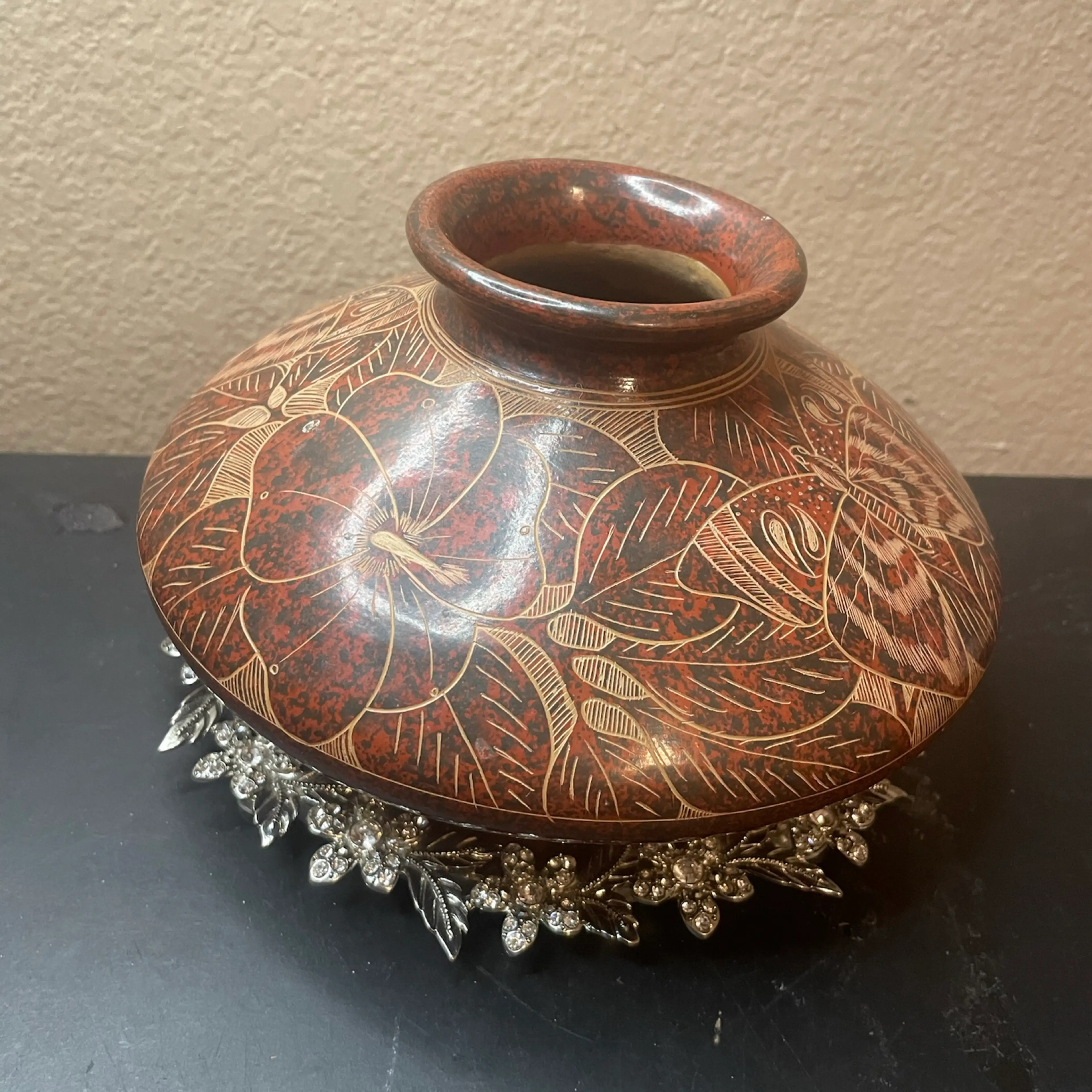 Image 2 of 4