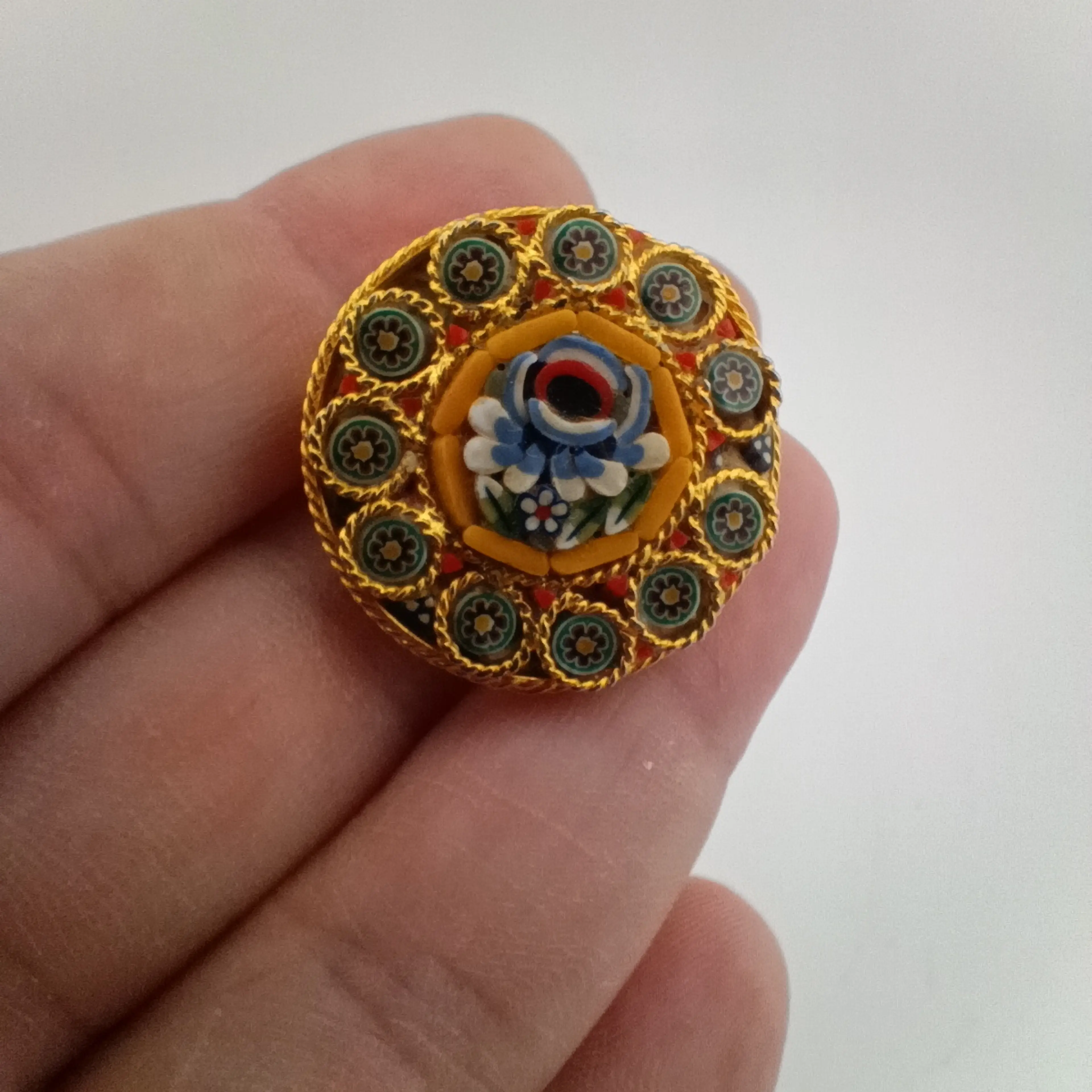 Image 1 of 3
