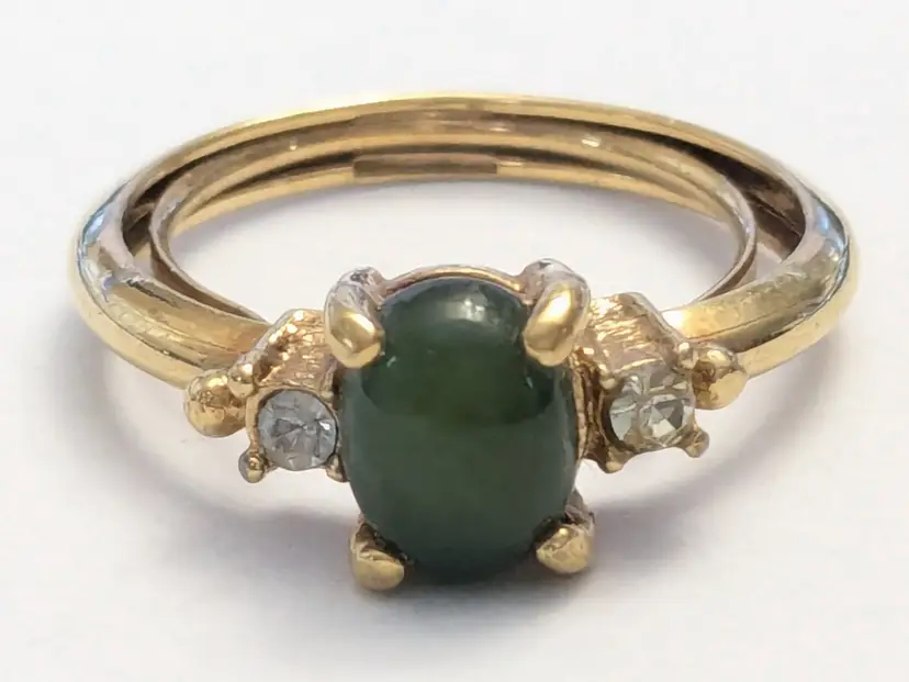 Vintage Avon Gold Tone Faux Jade Rhinestone Ring