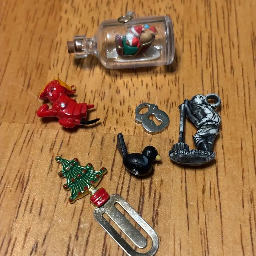 Little Lot Of Fun With Mini Santa In A Bottle