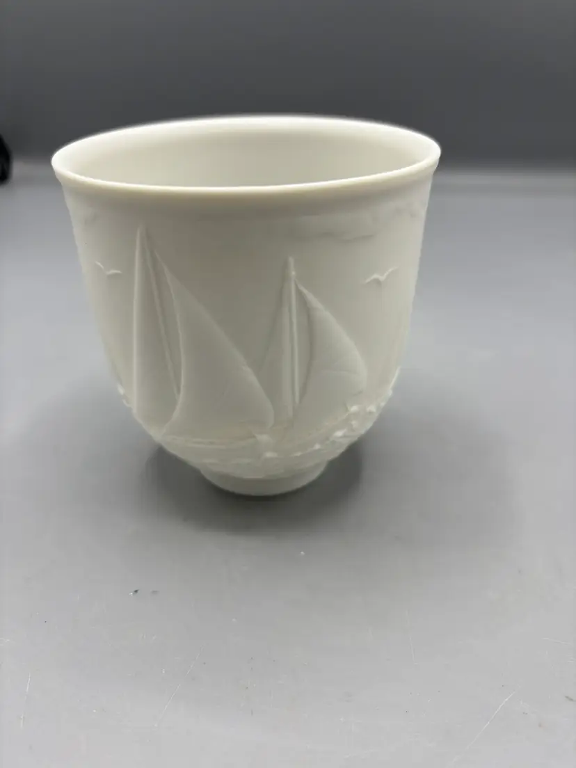 1997 Lladro "Sailing the Seas" collectors society cup