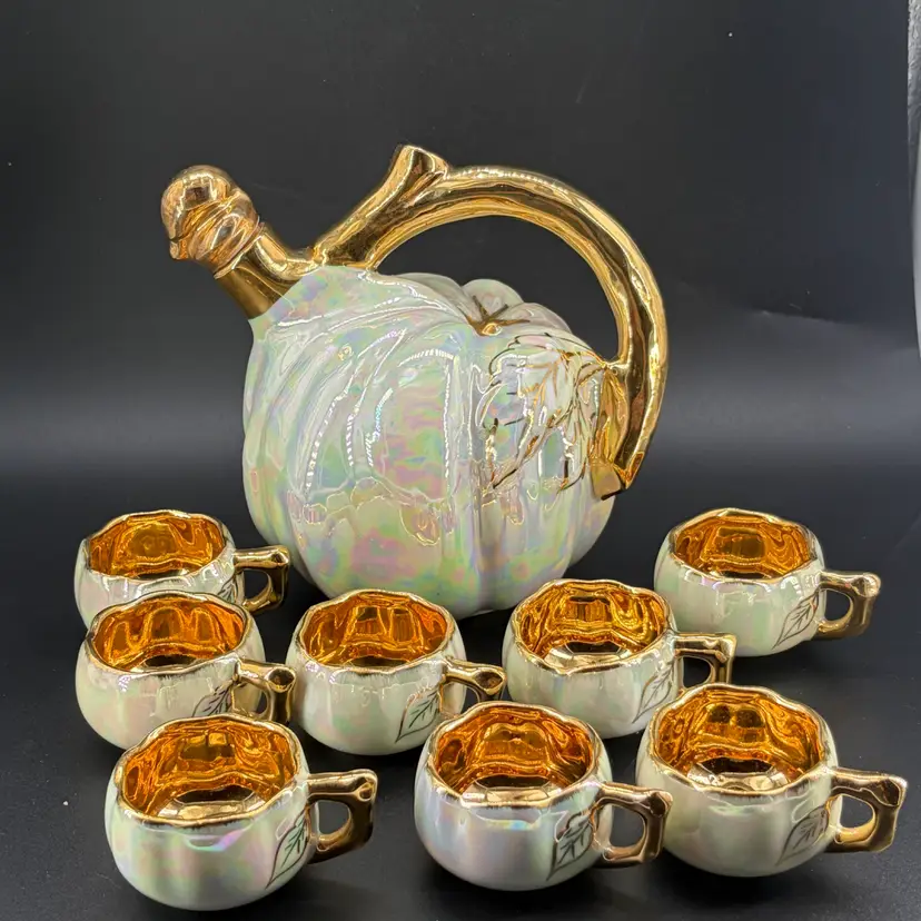 Vintage Limoge’s France Pearlescent Tea Set With One Teapot And 8 Cups