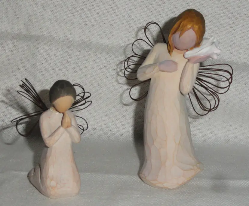 2 Willow Tree Angels ~ 1 Praying ~ 1 Trying to Hear the Ocean in a Conch Shell