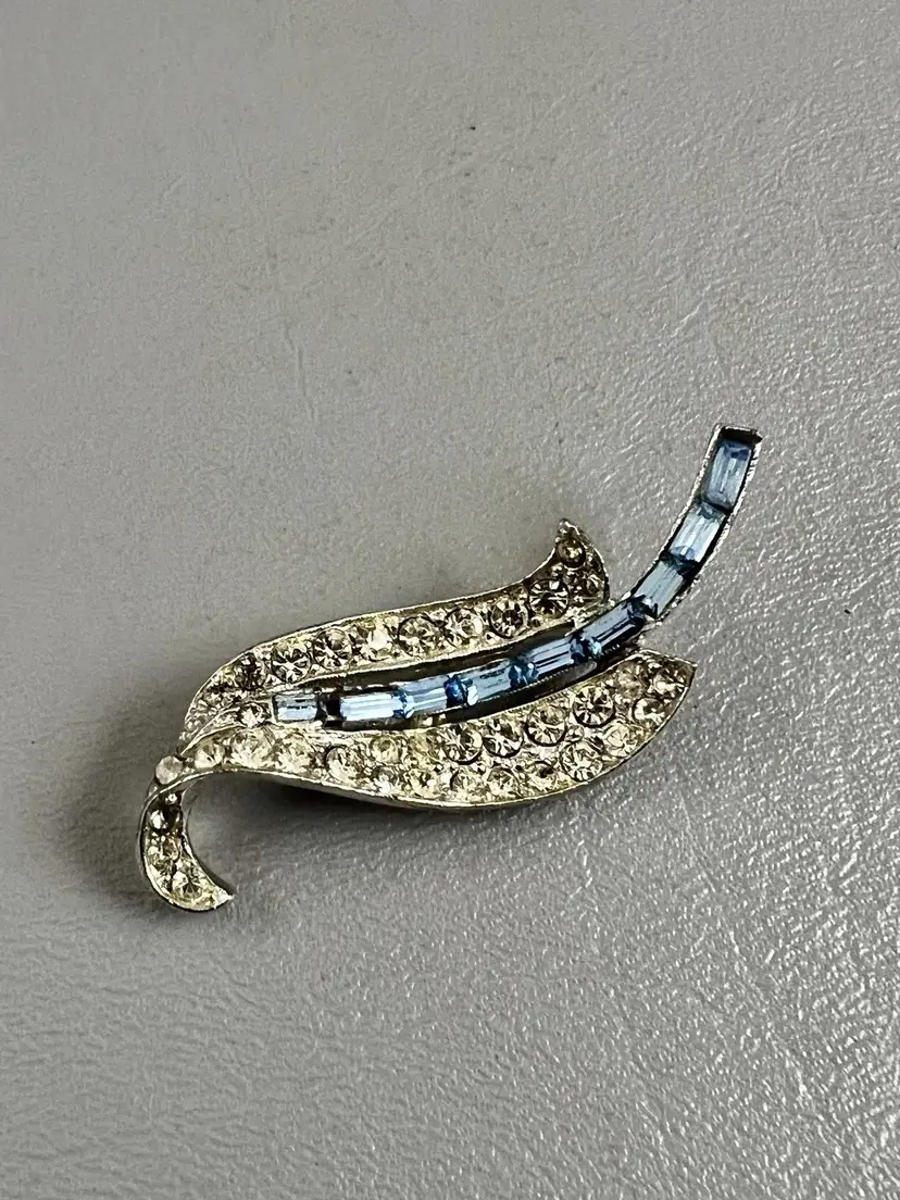 Vintage Rhinestone Brooch Pin Blue Baguette Clear Pave Silver Tone Leaf Swirl
