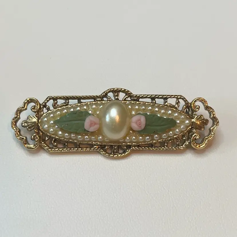 18 Vintage Floral Faux Pearl & Filligree Gold Tone Brooch Art Nouveau Estate 2"