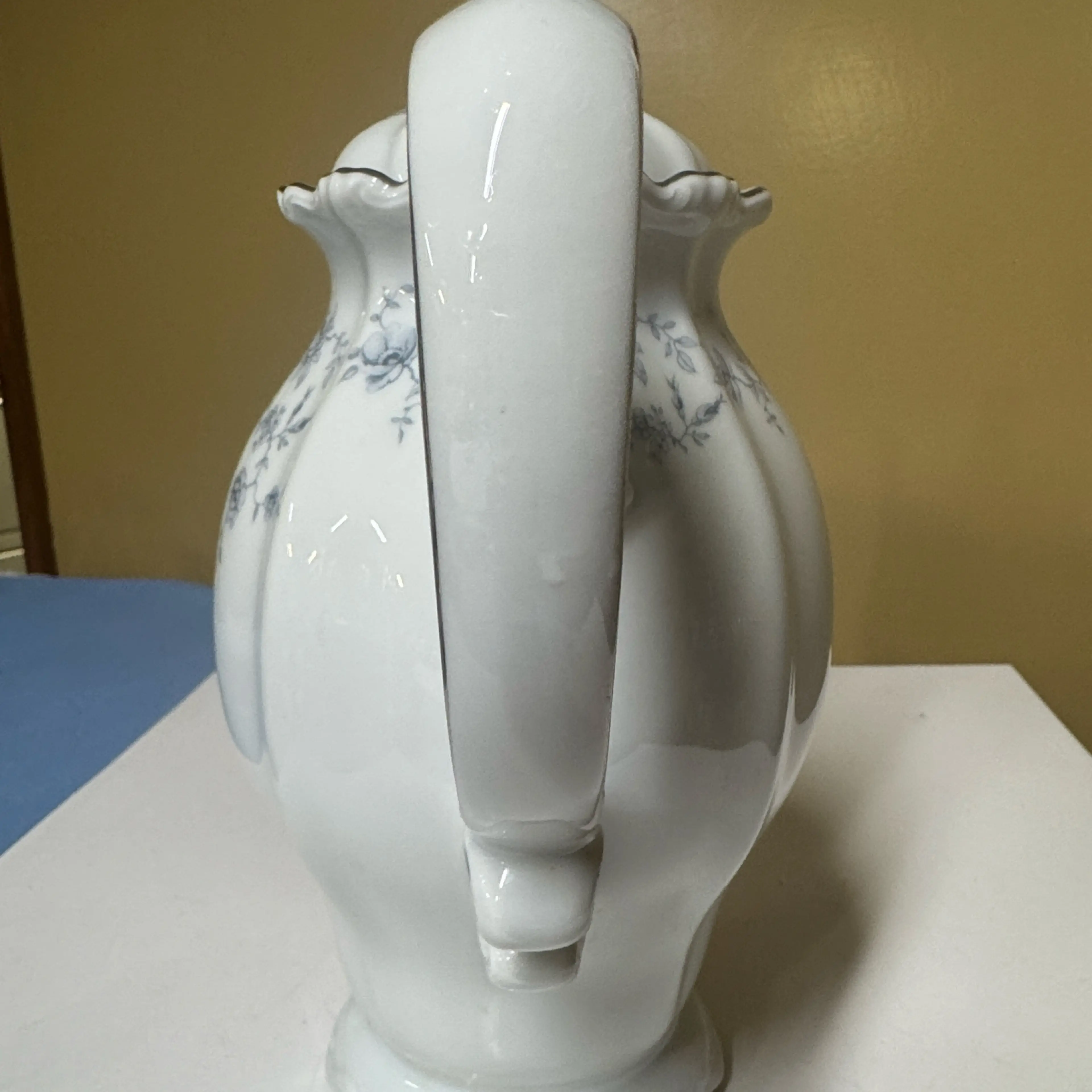 Image 4 of 10