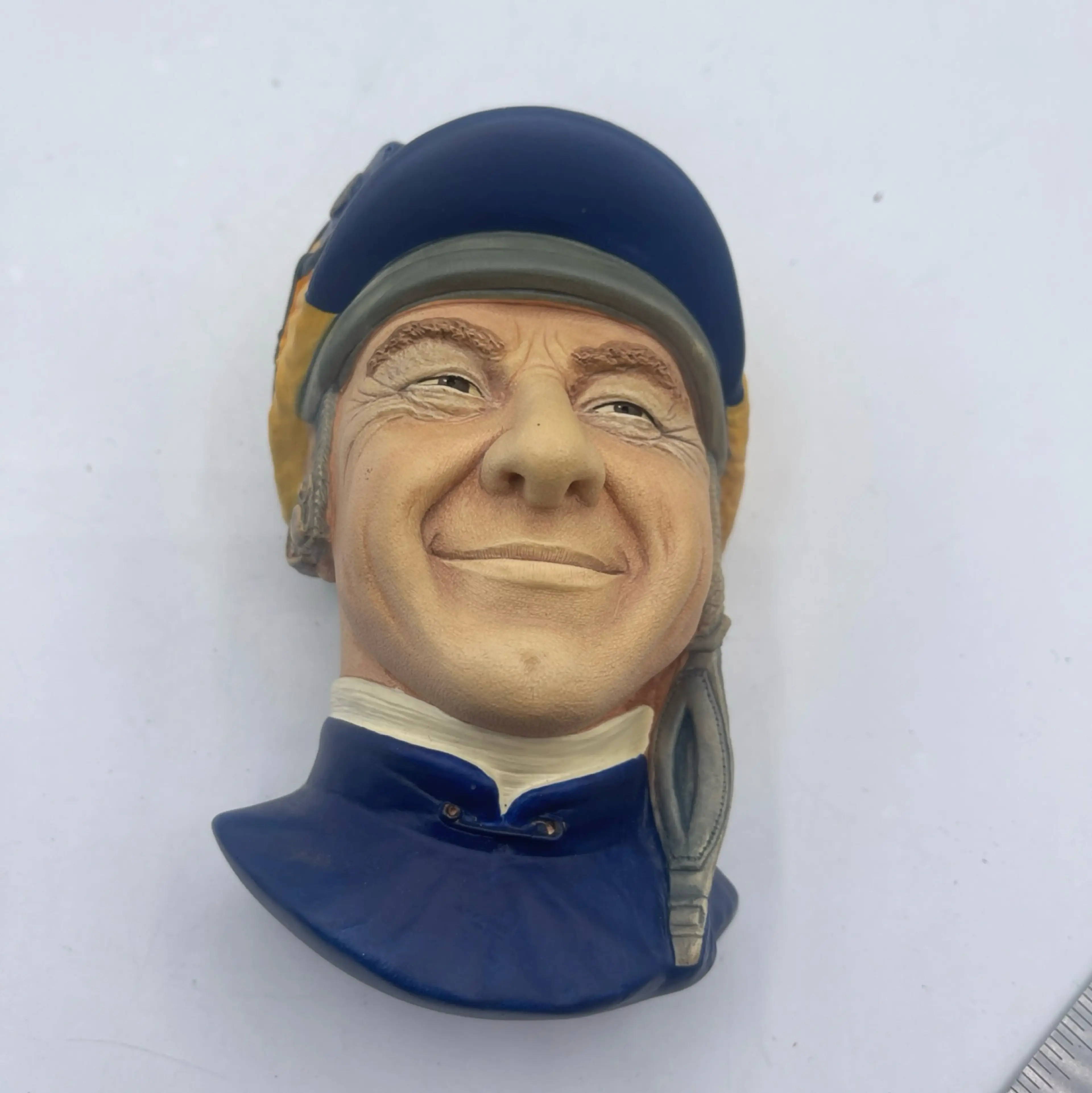 Image 2 of 6