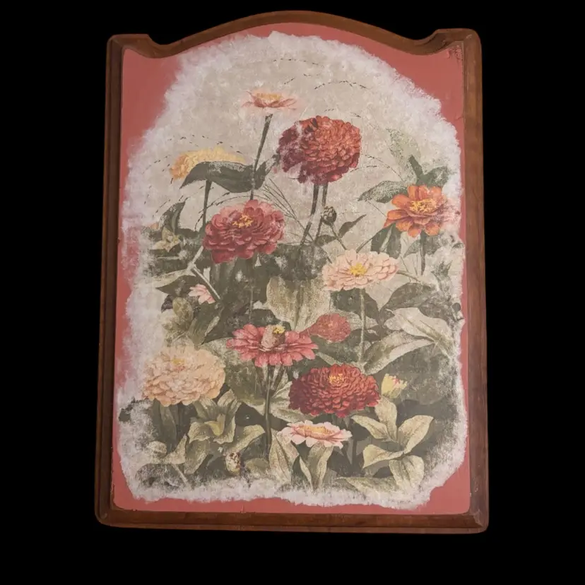 Wood Zinnia Flowers Wall Hanging Plaque 12”x 9”
By Belissa