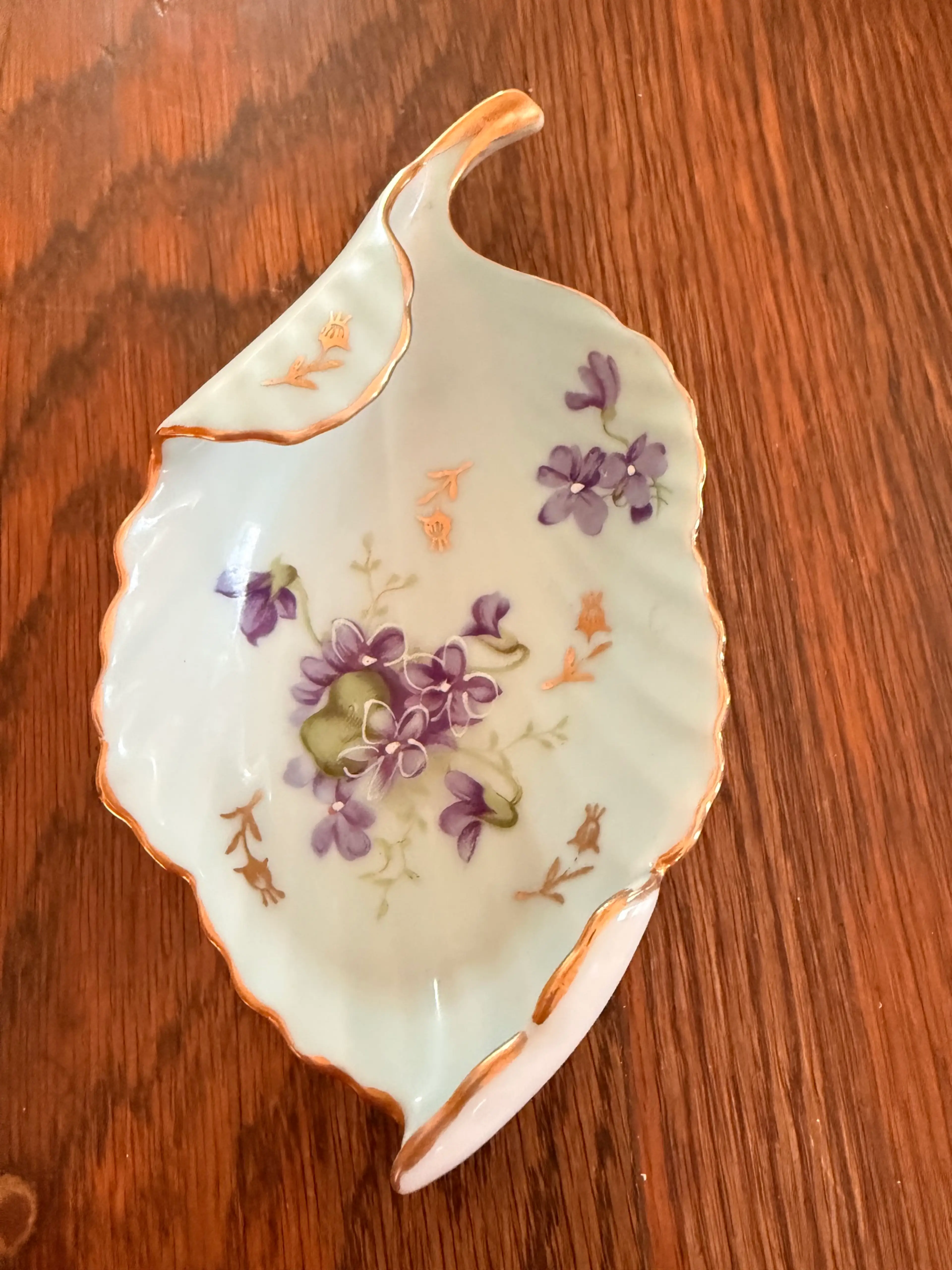 Image 2 of 6