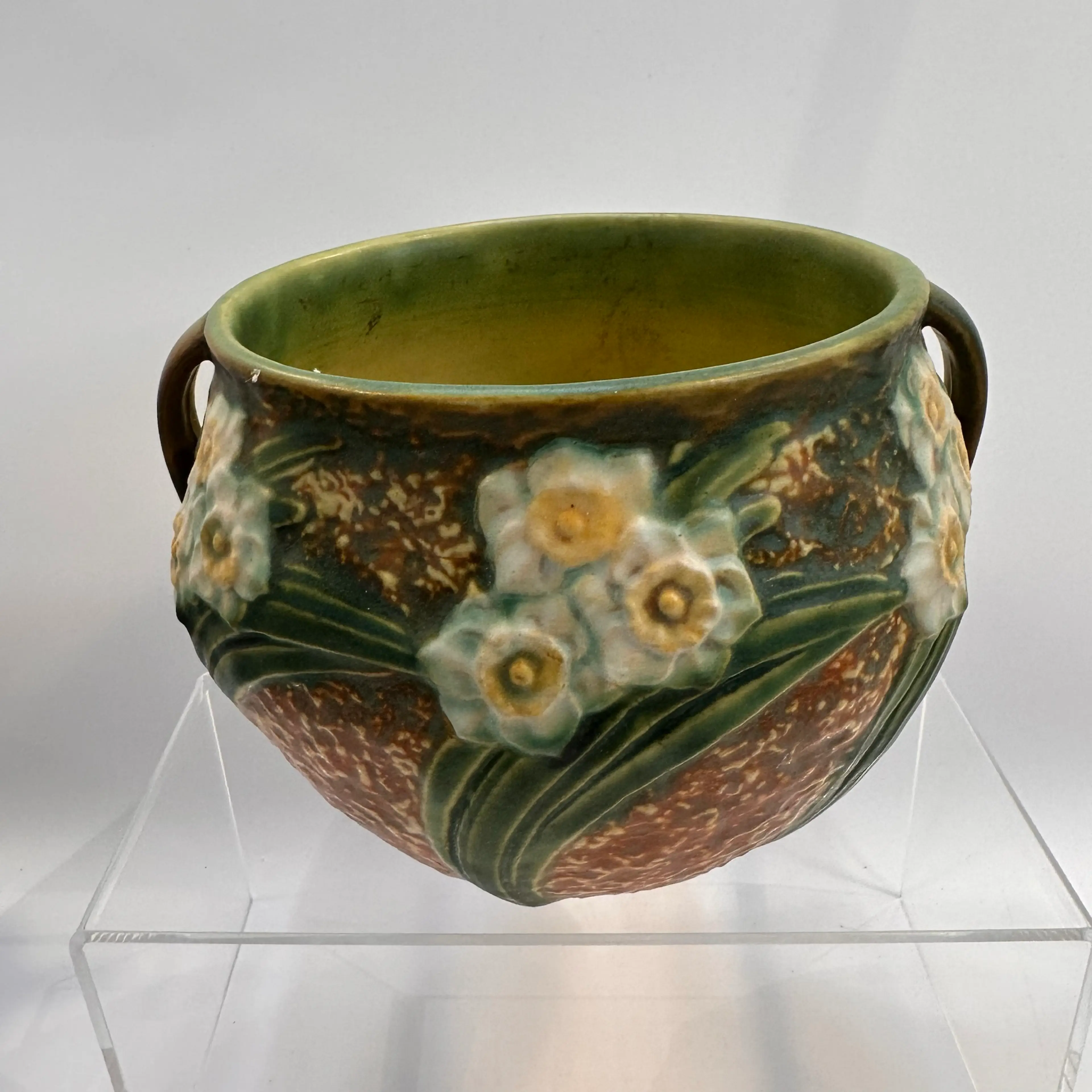 Image 2 of 6