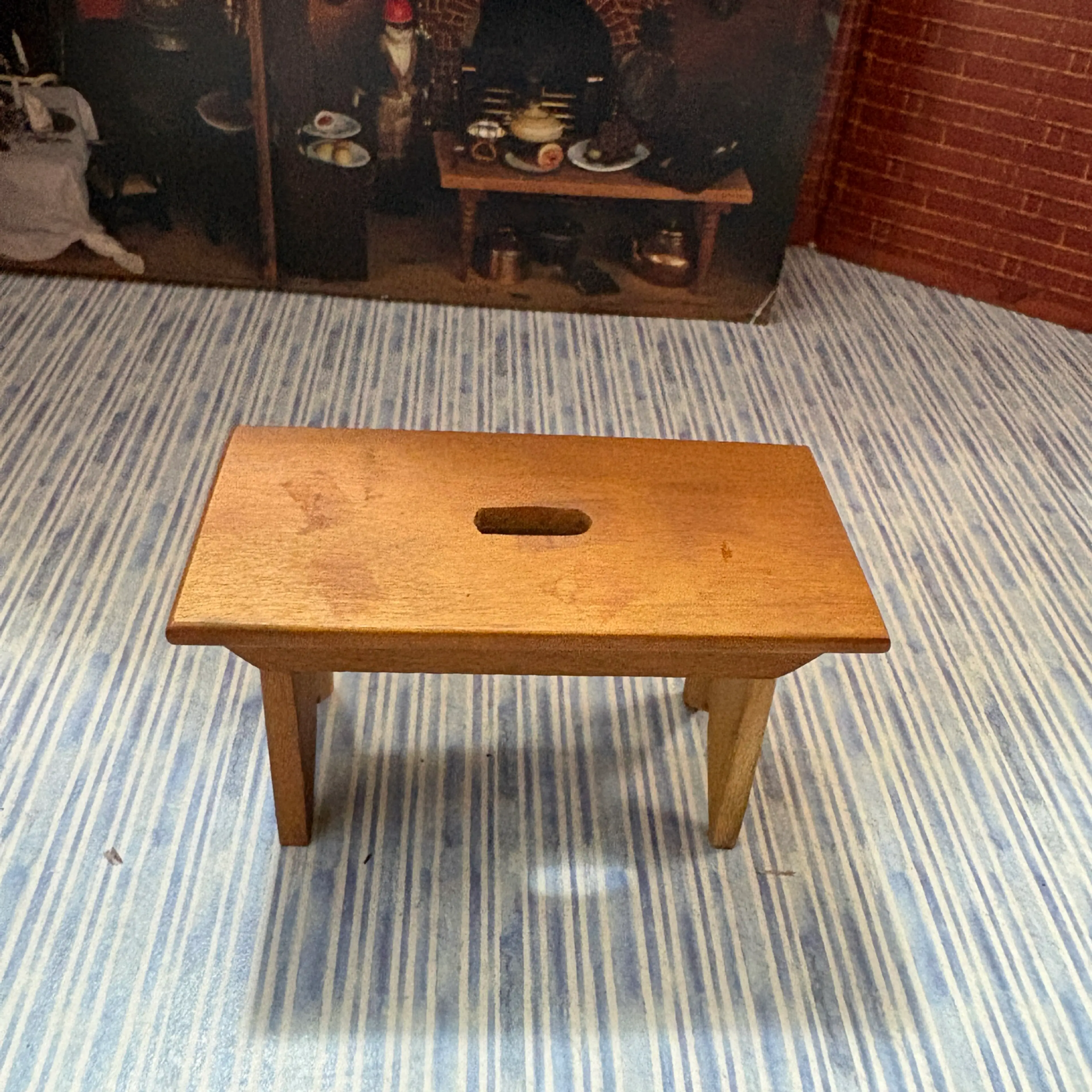 Image 4 of 4