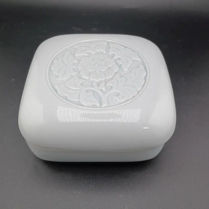 Tiffany and Co. ceramic trinket box