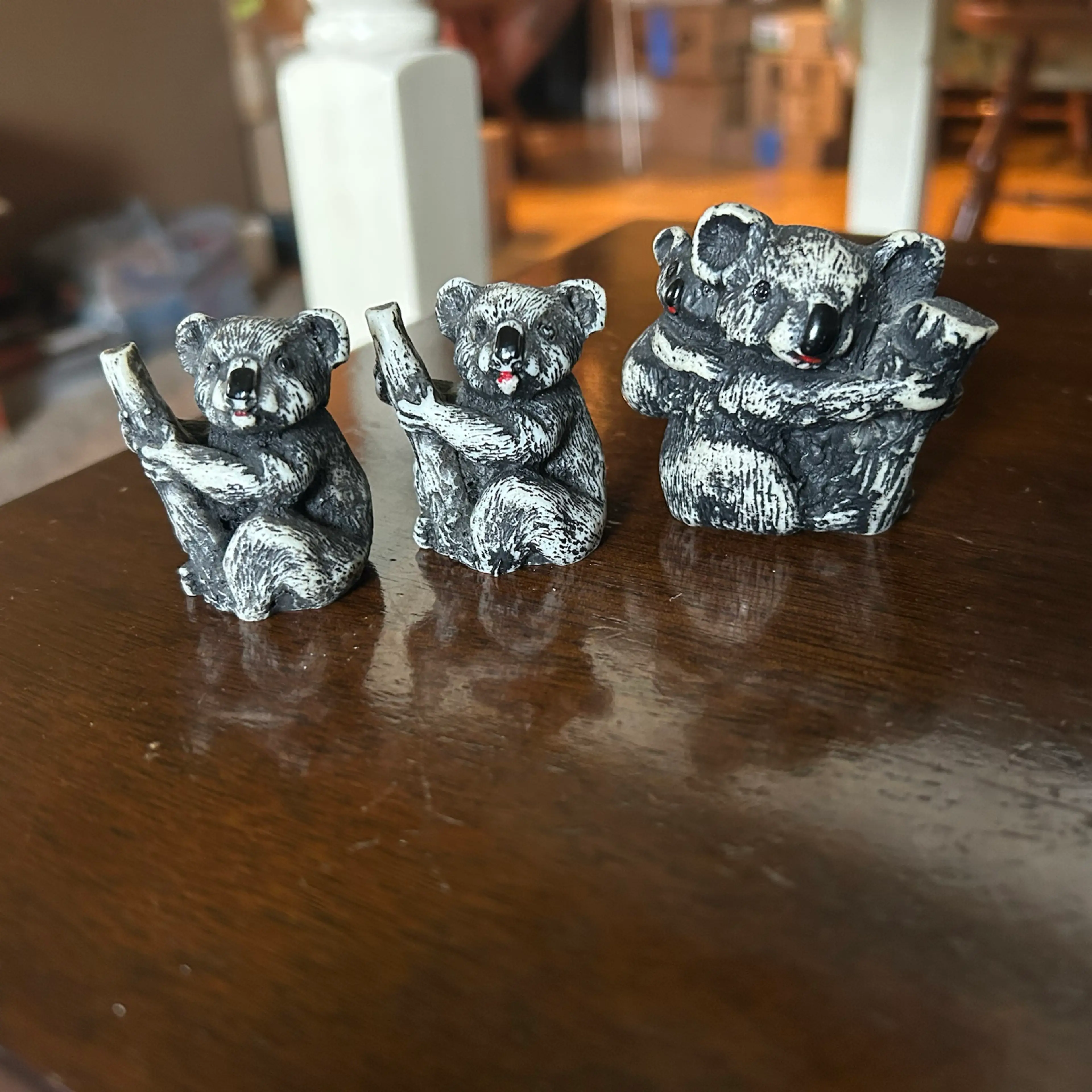Image 1 of 4