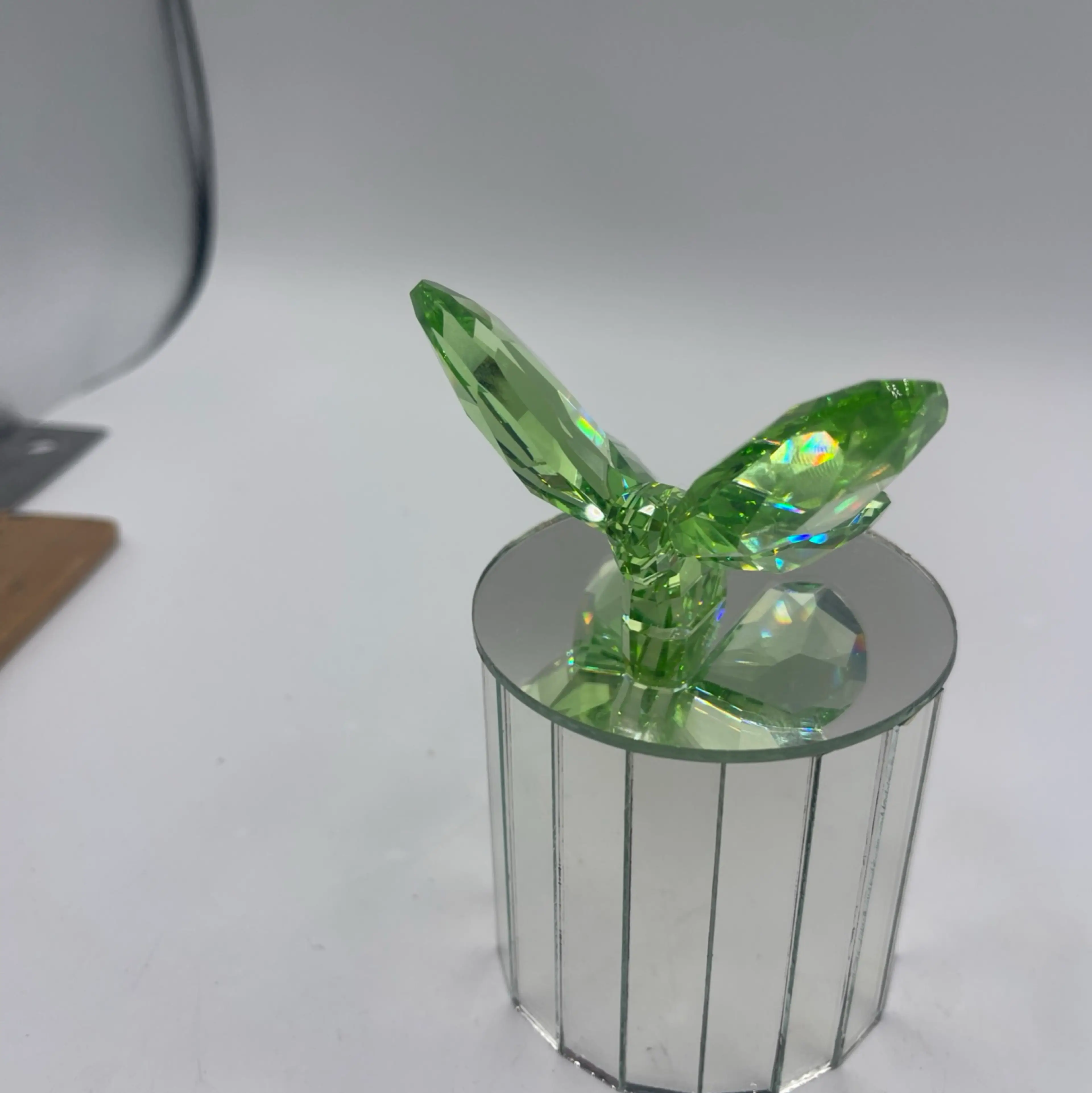 Image 2 of 7