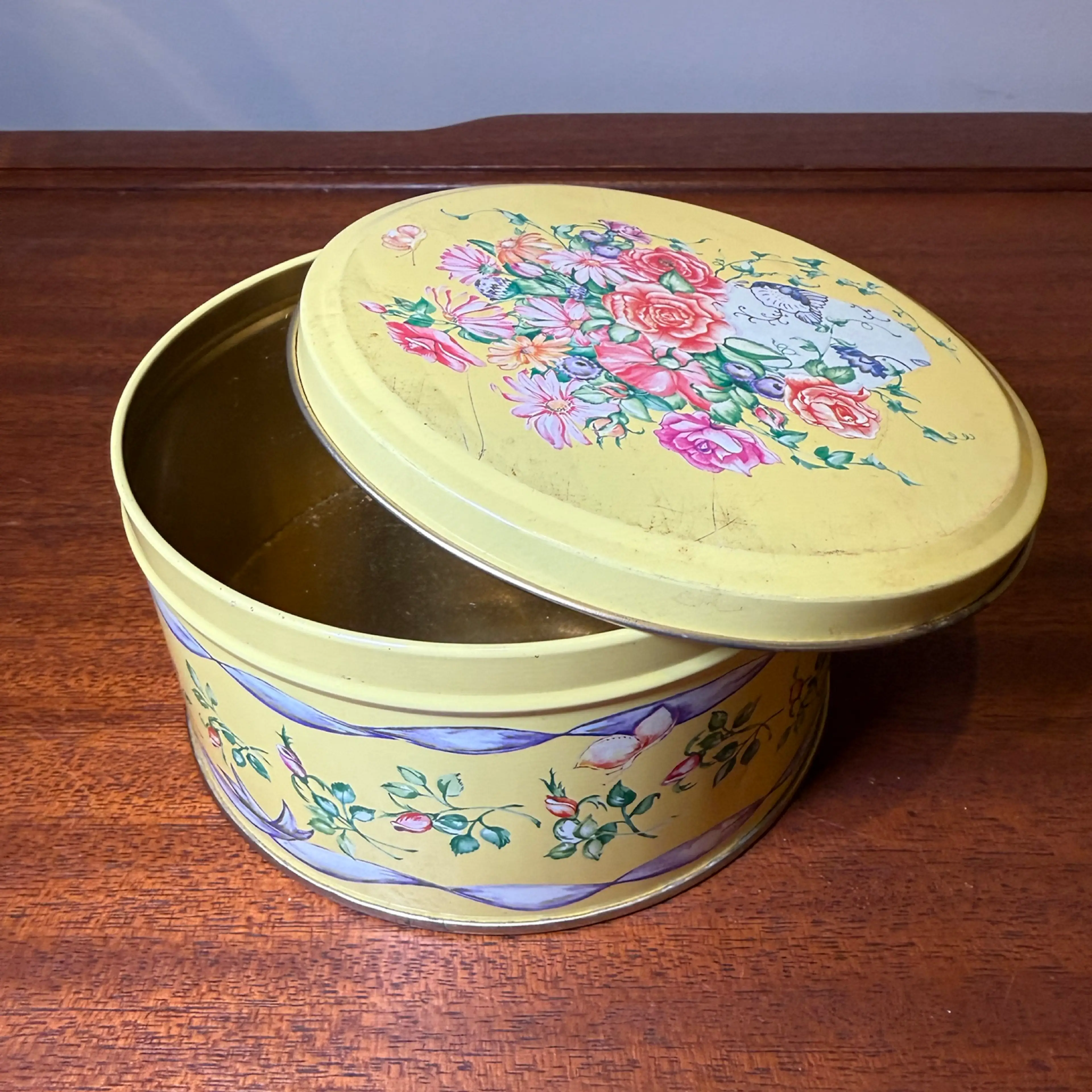 Image 1 of 3