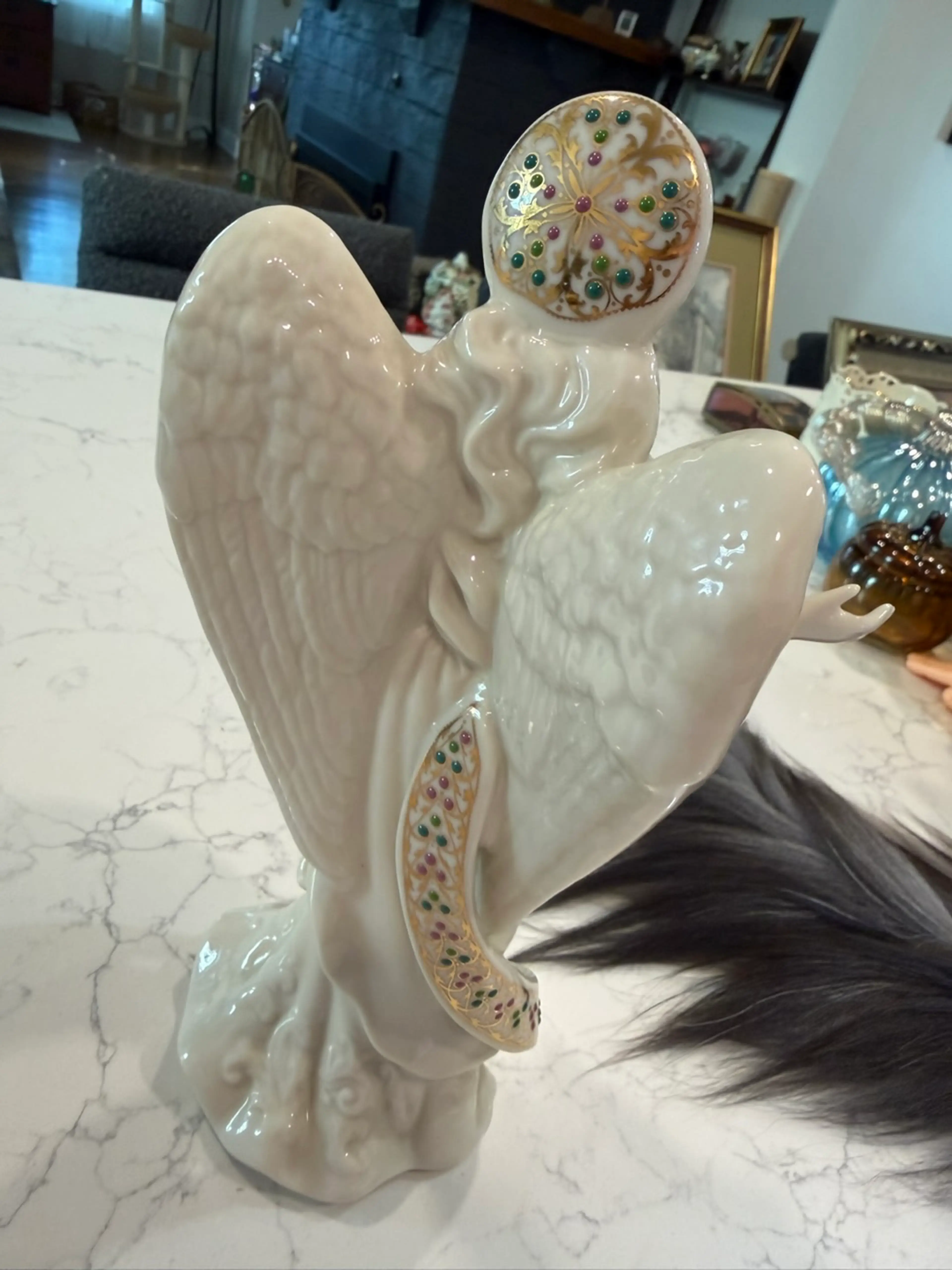 Image 4 of 5