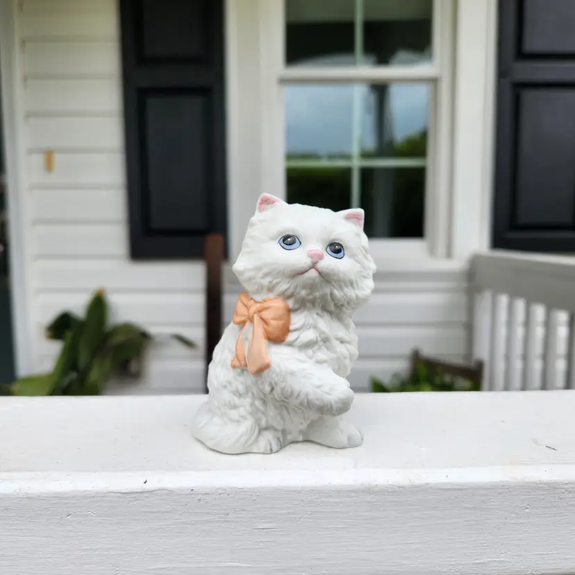 Persian Kitty by HOMCO-1980's- 3 1/2"