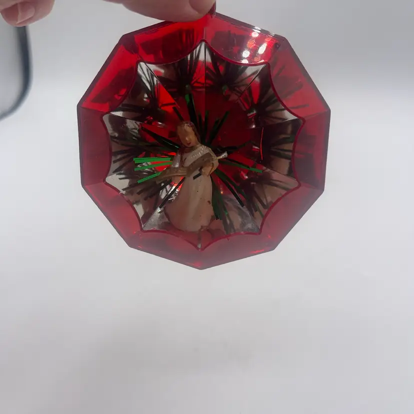 Yule Gems Vintage Diamond Shaped Ornament Angel Singing