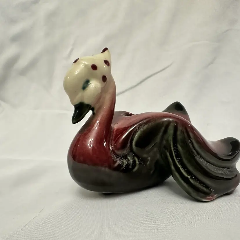 Hull Mother Goose Candlestick Holder