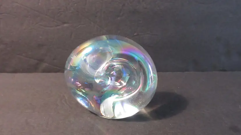 VINTAGE Robert Eickholt Signed Iridescent Art Glass Swirl Paperweight - 1998