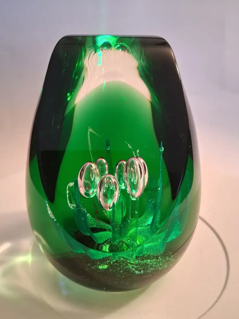 Very Rare Caithness RAINFOREST Paperweight by Helen MacDonald,  LE 339/500