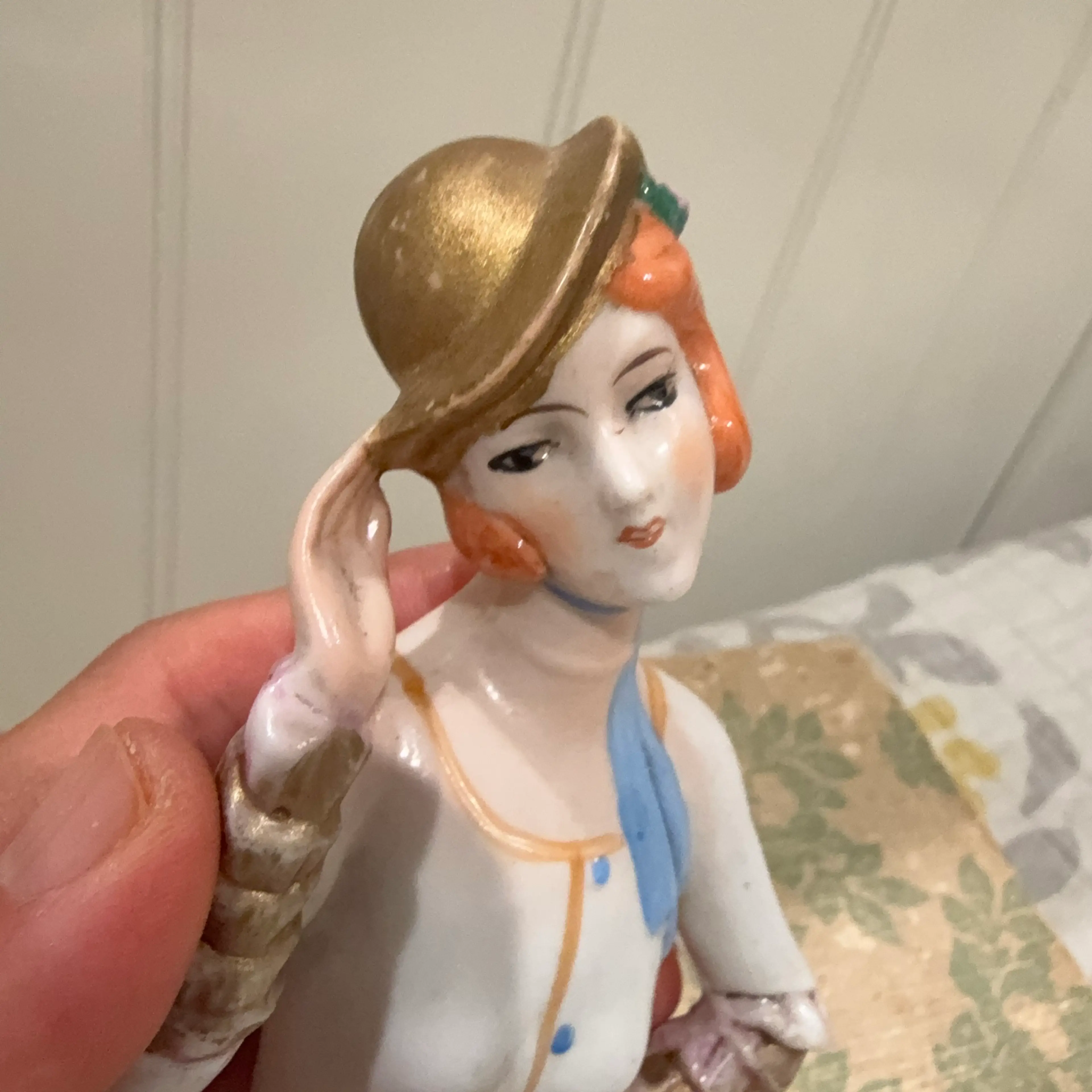 Image 2 of 4