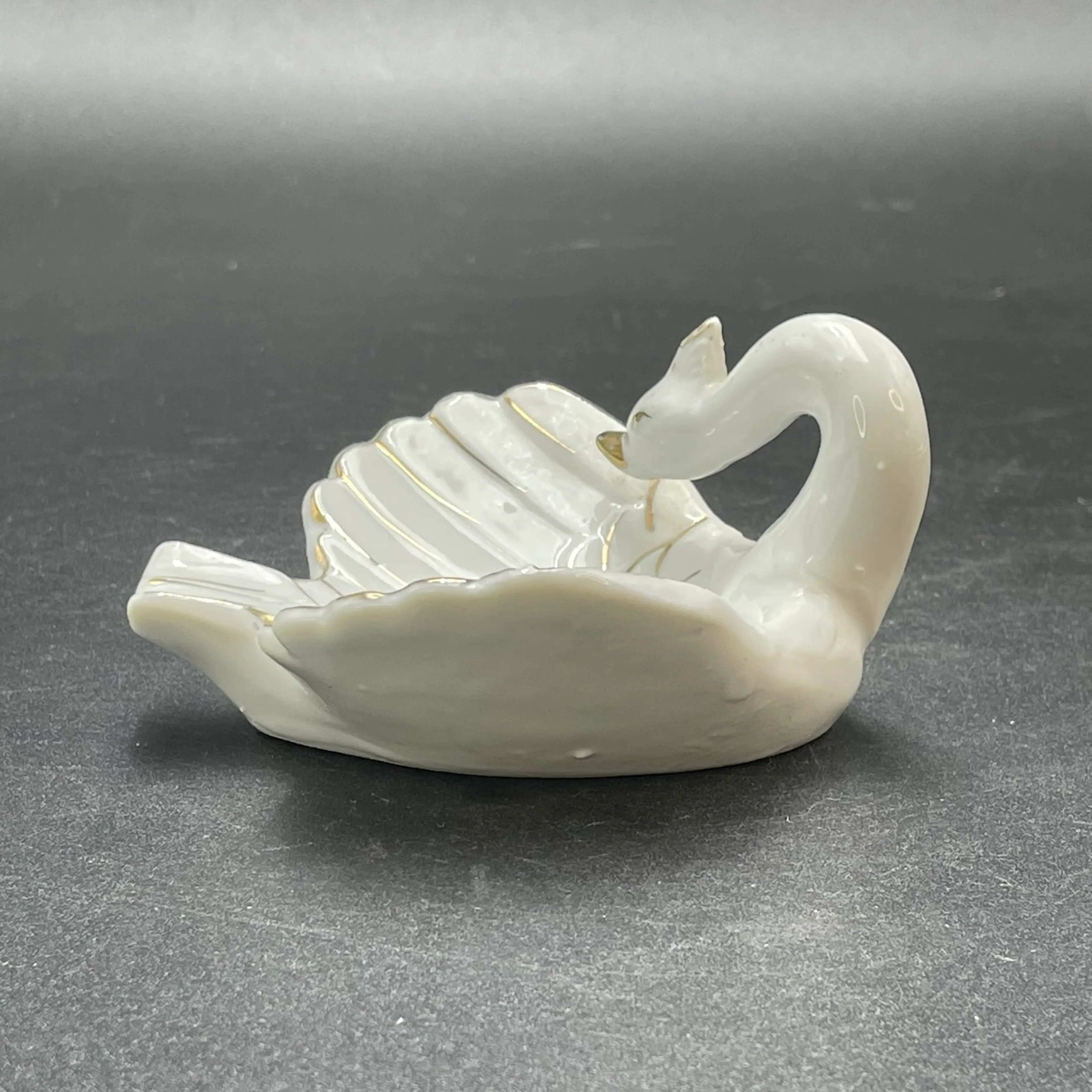 Image 2 of 10