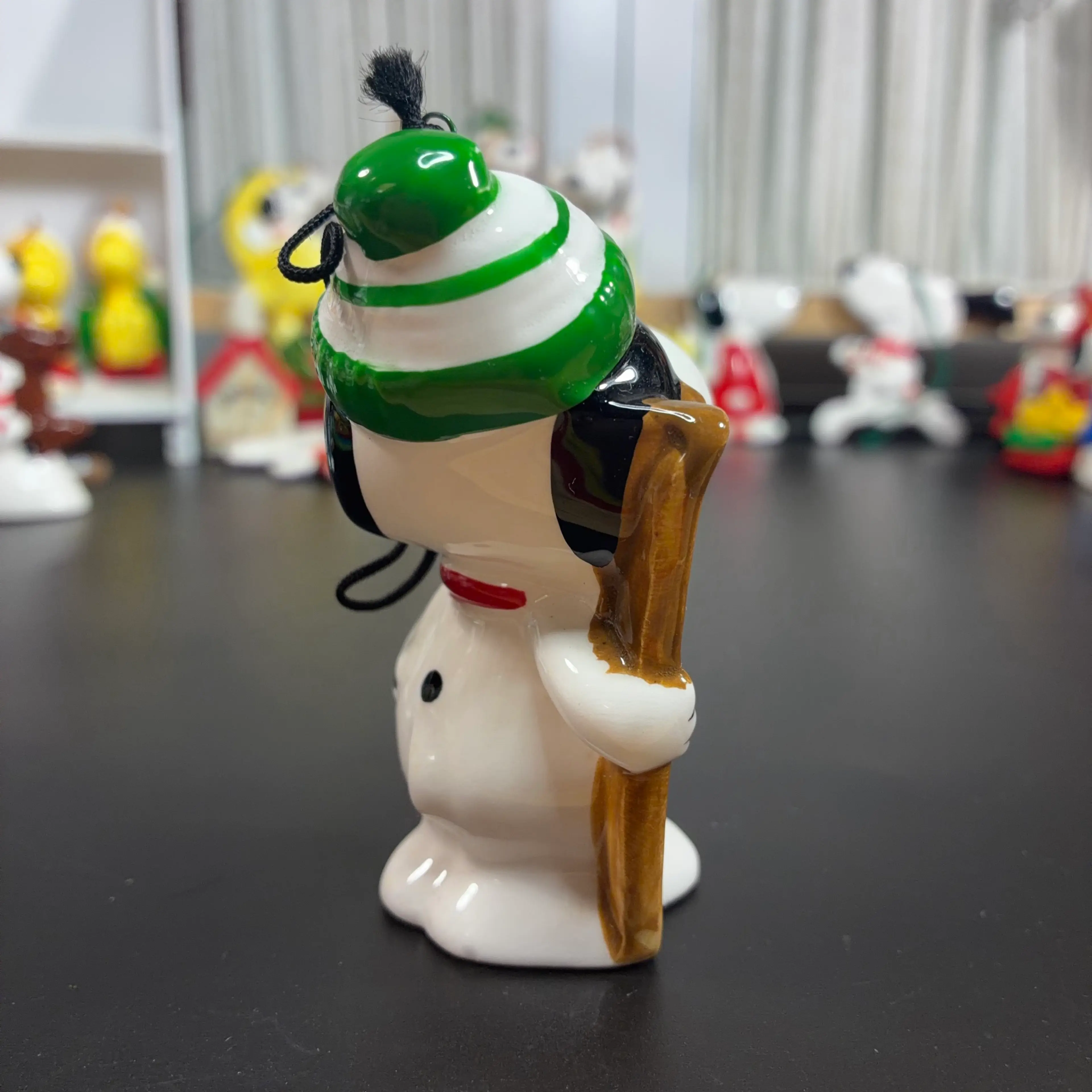 Image 2 of 6