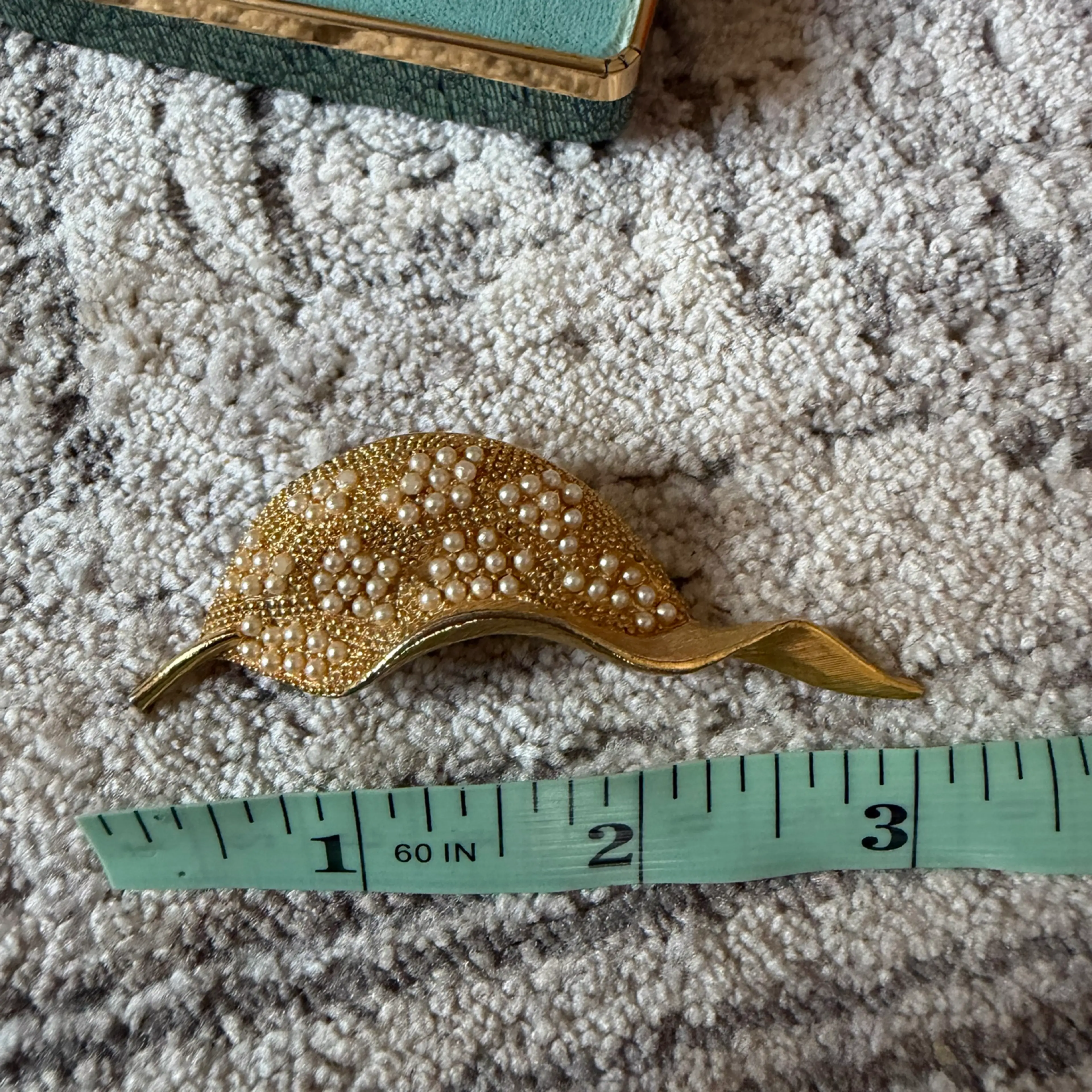 Image 4 of 4