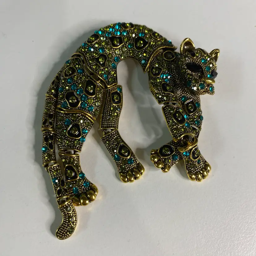 Articulated Leopard Gold Tone & Glass Rhinestones Marked “MW”  2.5” Wide