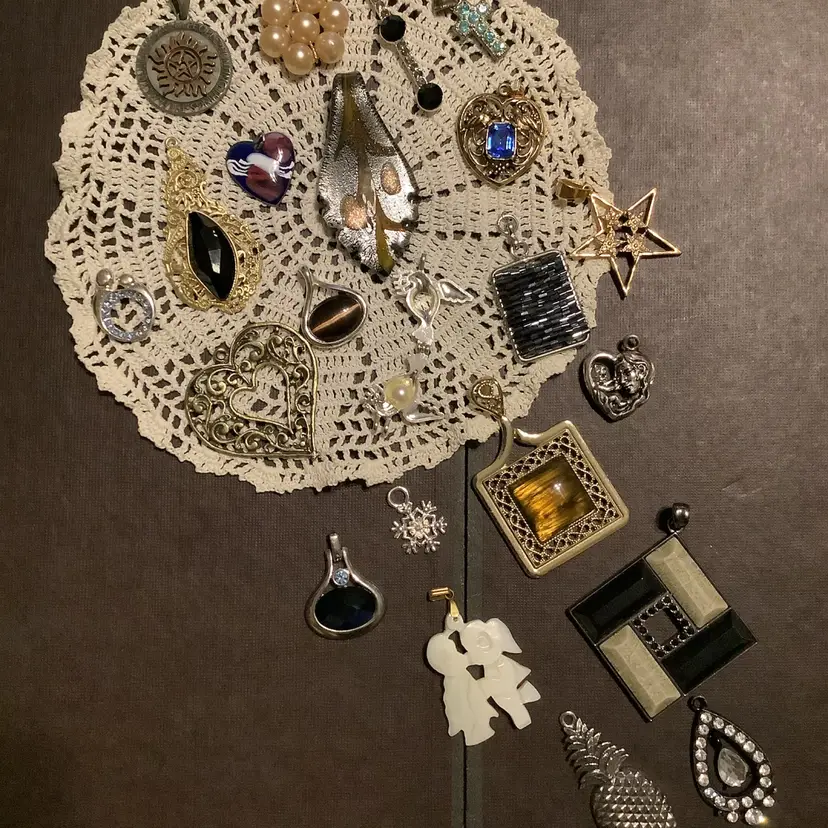 Lot Of 34 Pendants