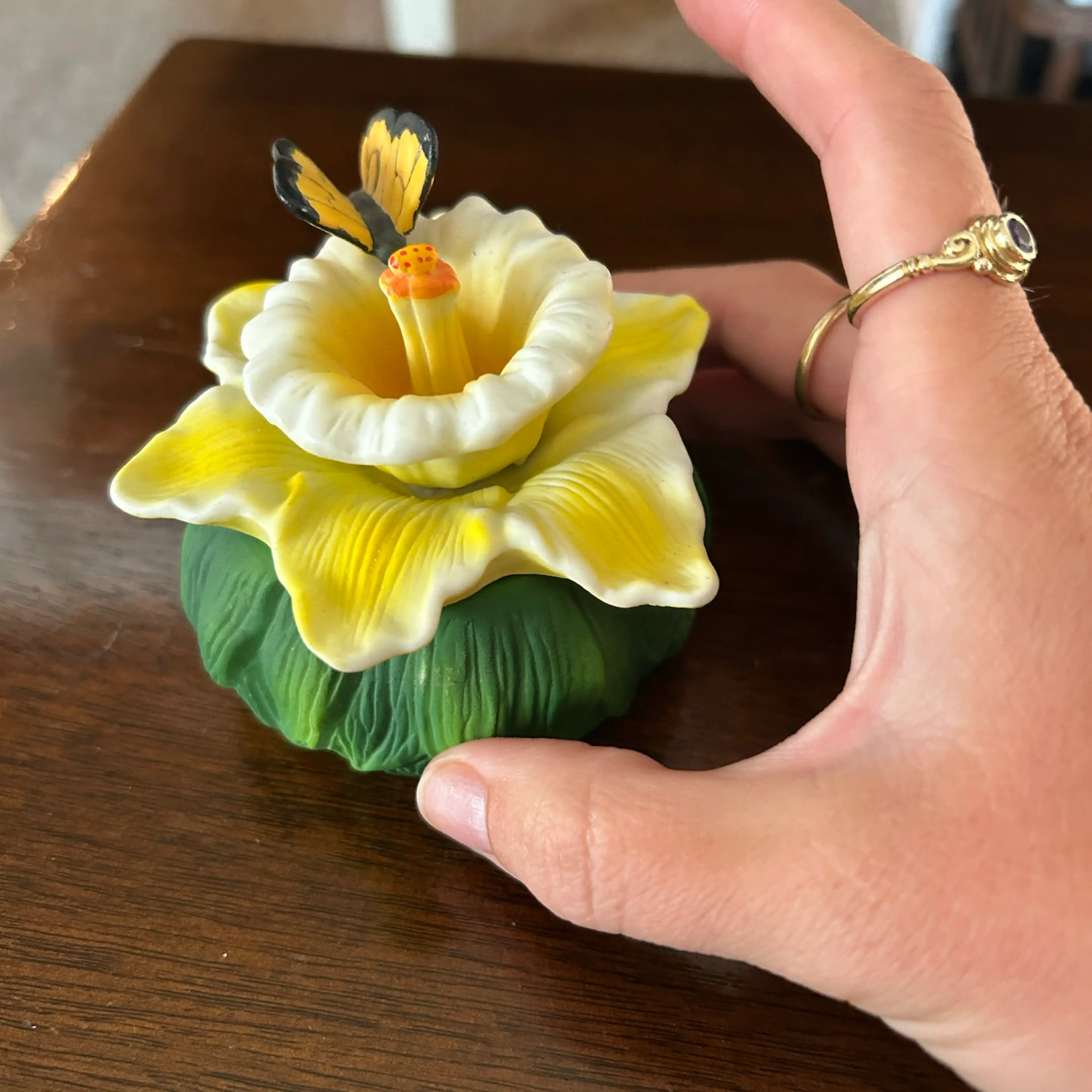 Image 2 of 5