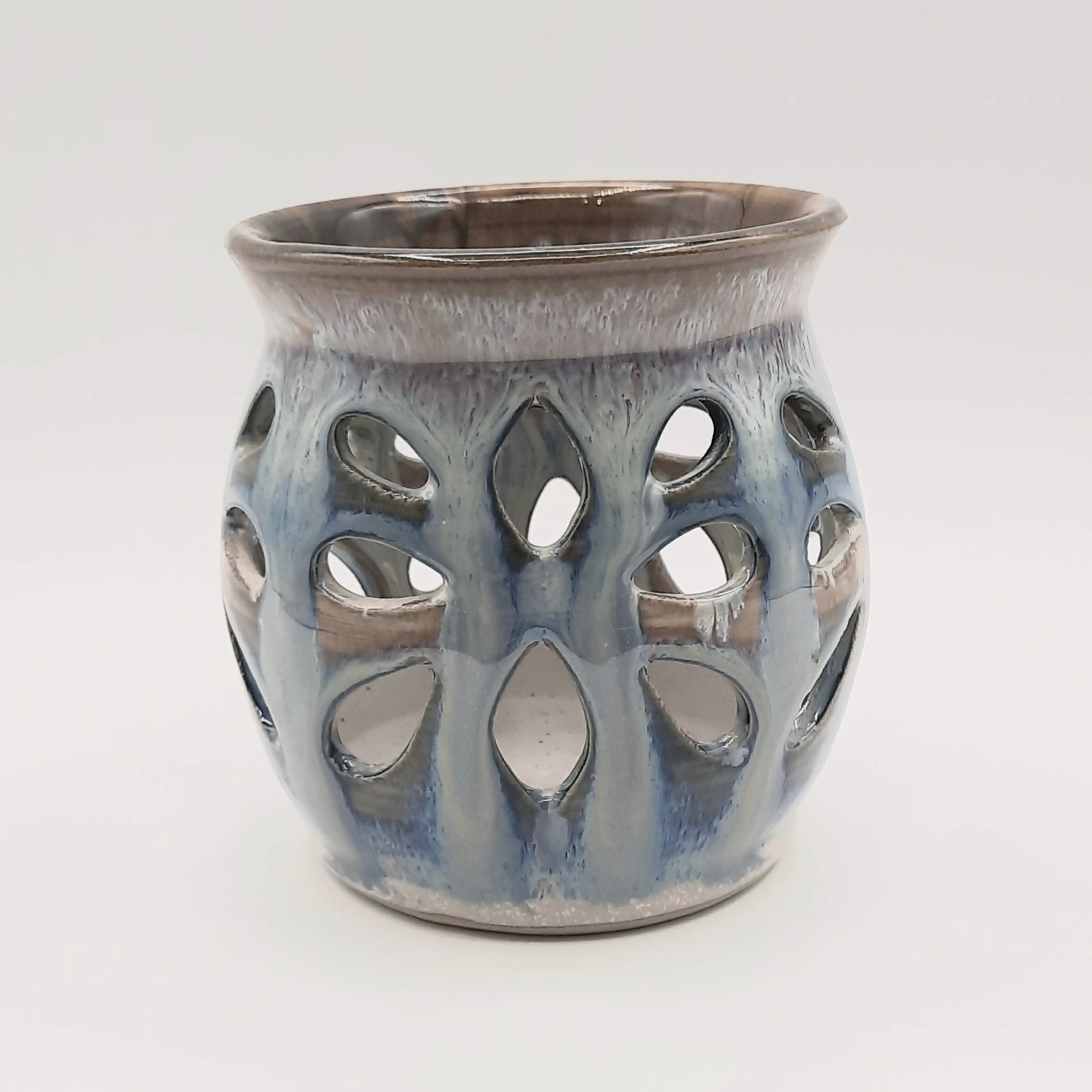 Image 4 of 6