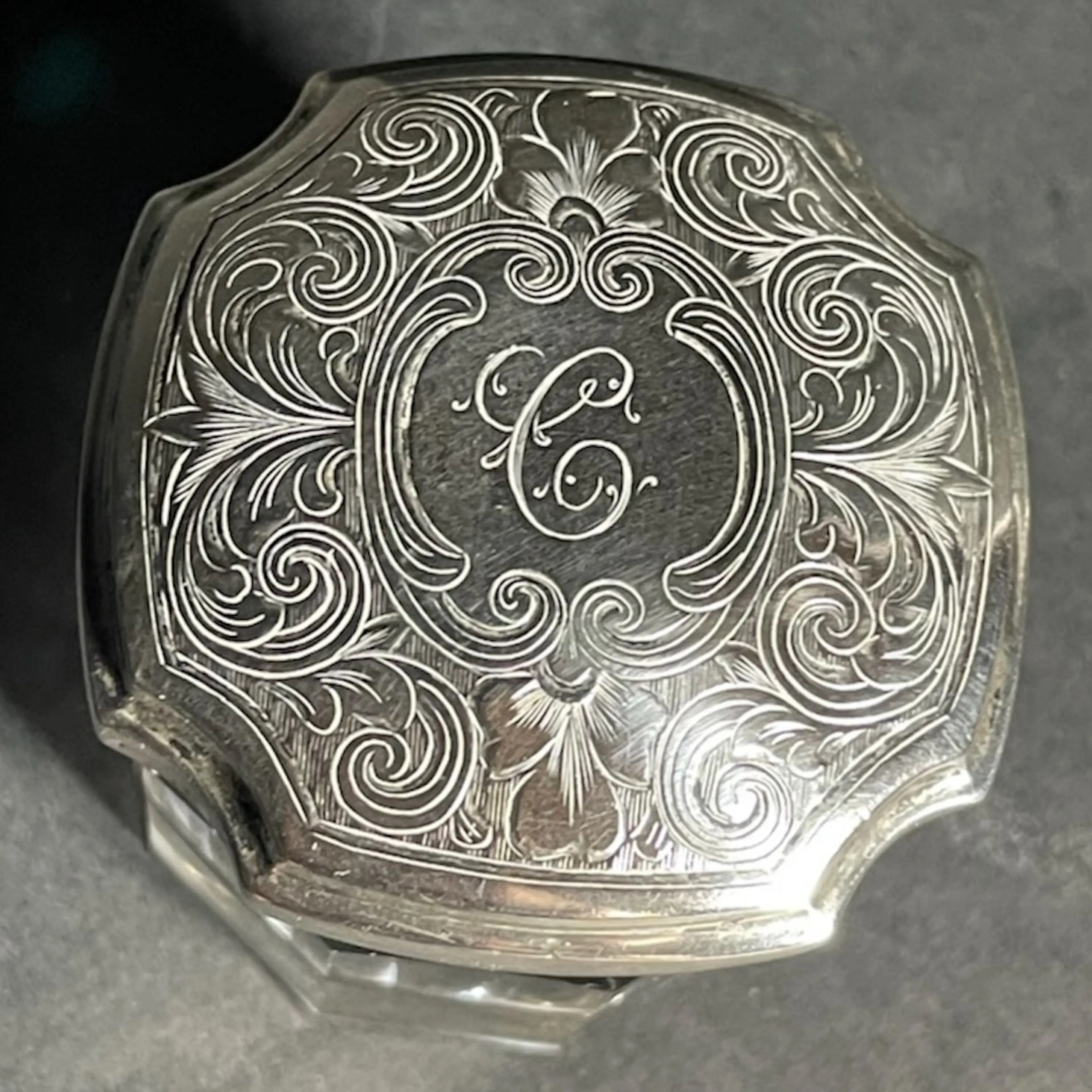 Image 2 of 12